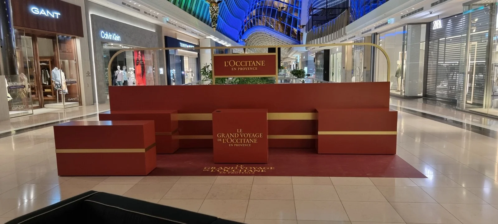 6247_Loccitane Install -Completed (8).jpg