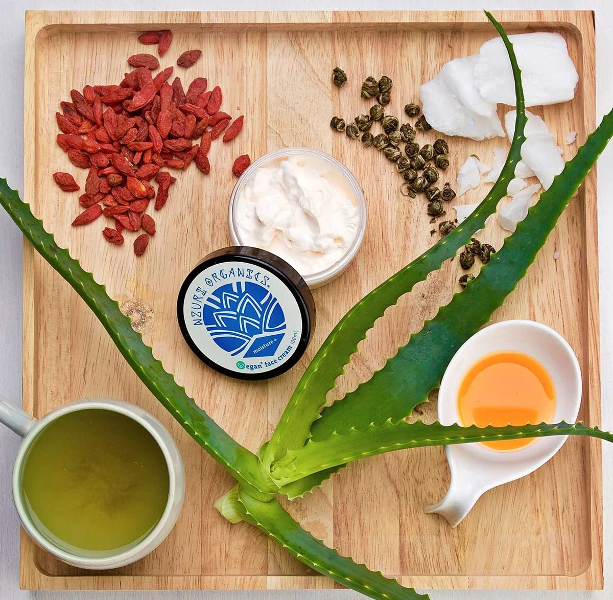 nzuri 001-moisture-vegan-face-cream-1_1200x1174.jpg