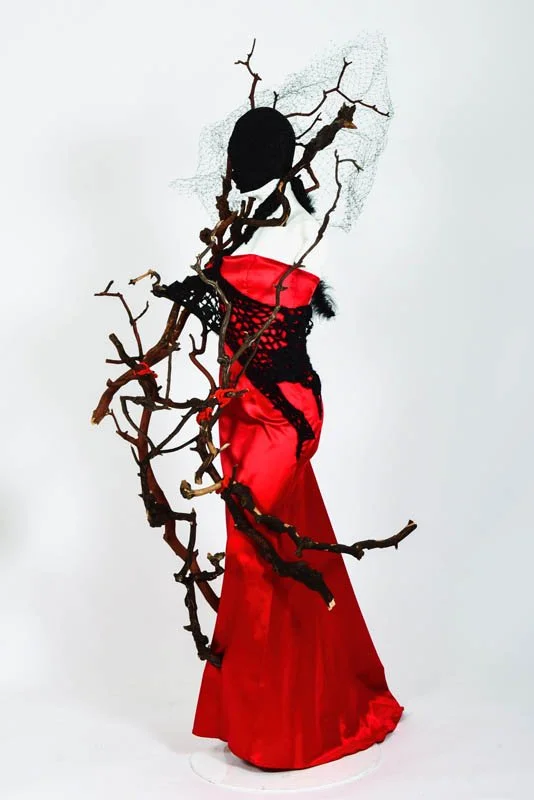 Tracy Flanagan-red tangle.jpg