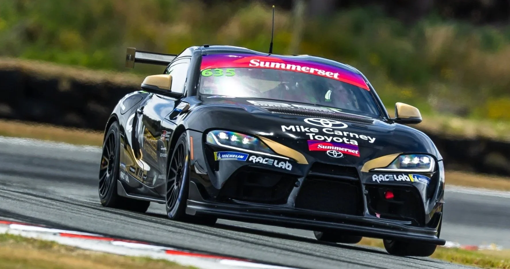 STRONG SEASON START - EVENNETT GOES FASTEST ON DAY 1 IN NEW ZEALAND GT4