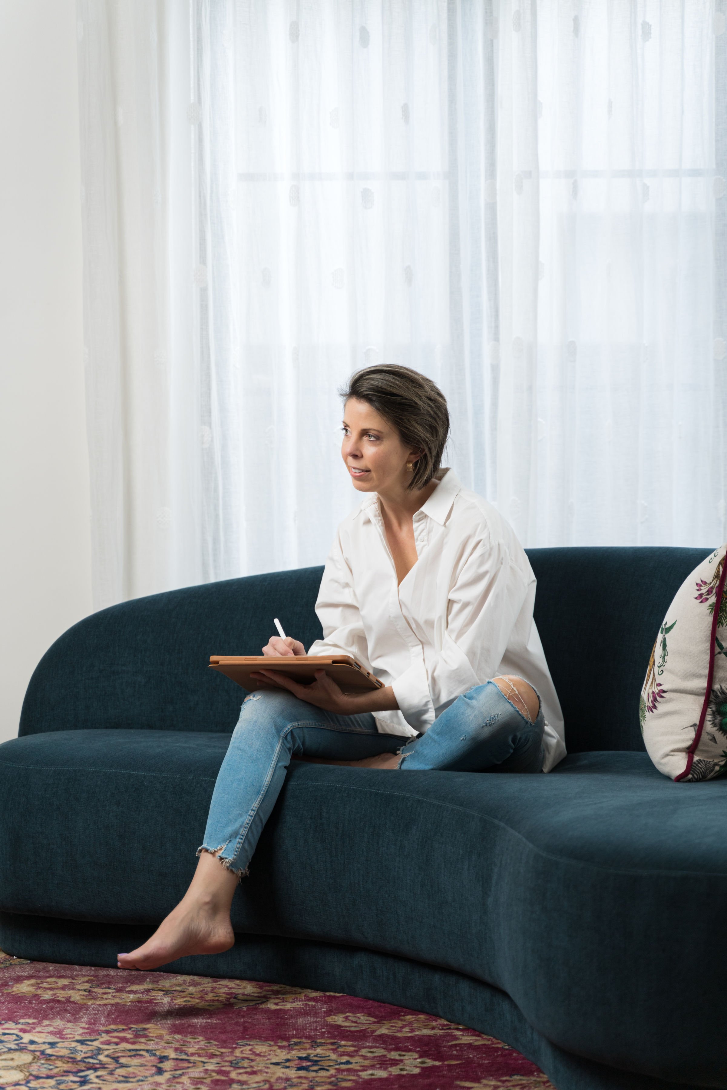 The Storia Interiors design process: developing bespoke concepts and mood boards for a resident.