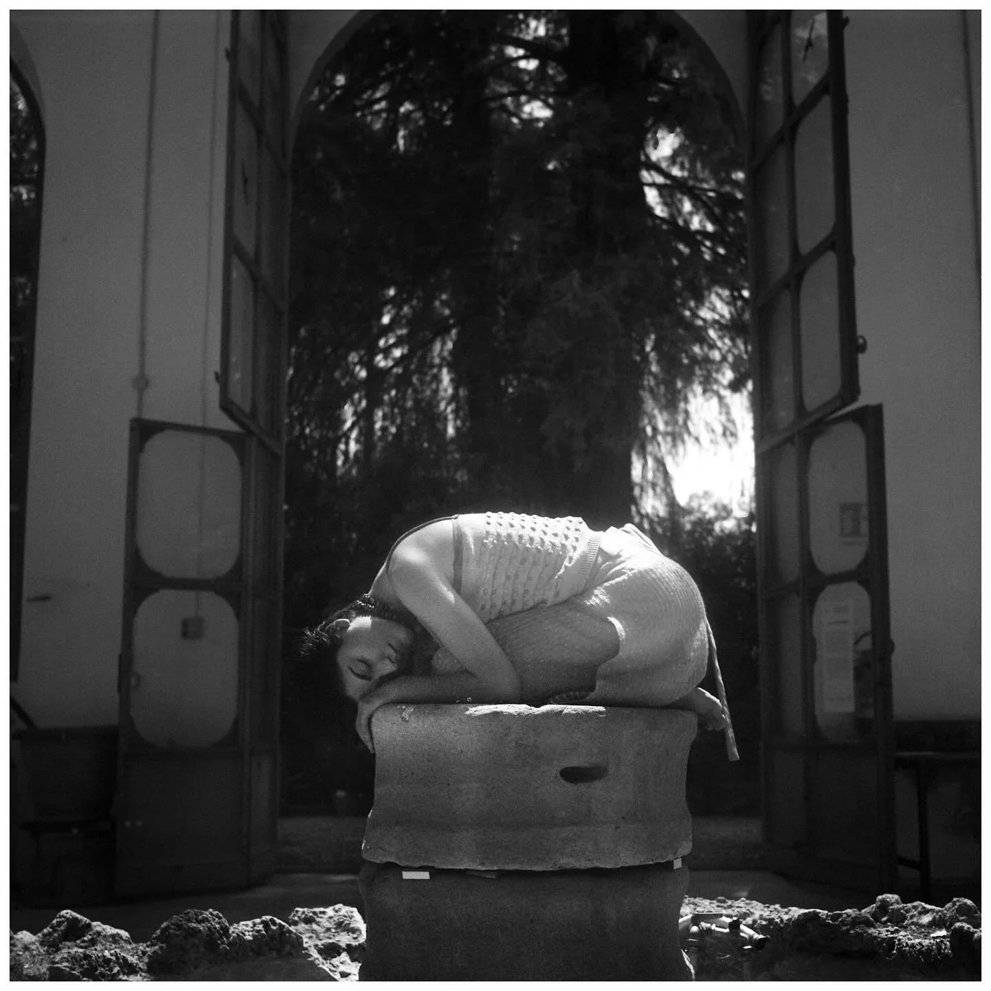 Collection by @verodeverdad_ [dyeing, spinning, weaving, macram&eacute;, cut and sew, knitwear]
Photography by @maria____natalia 
Muse @calmdownpapi 
Art Direction @verodeverdad_ @calmdownpapi @maria____natalia 
Hair &amp; Make up @natashalwellington