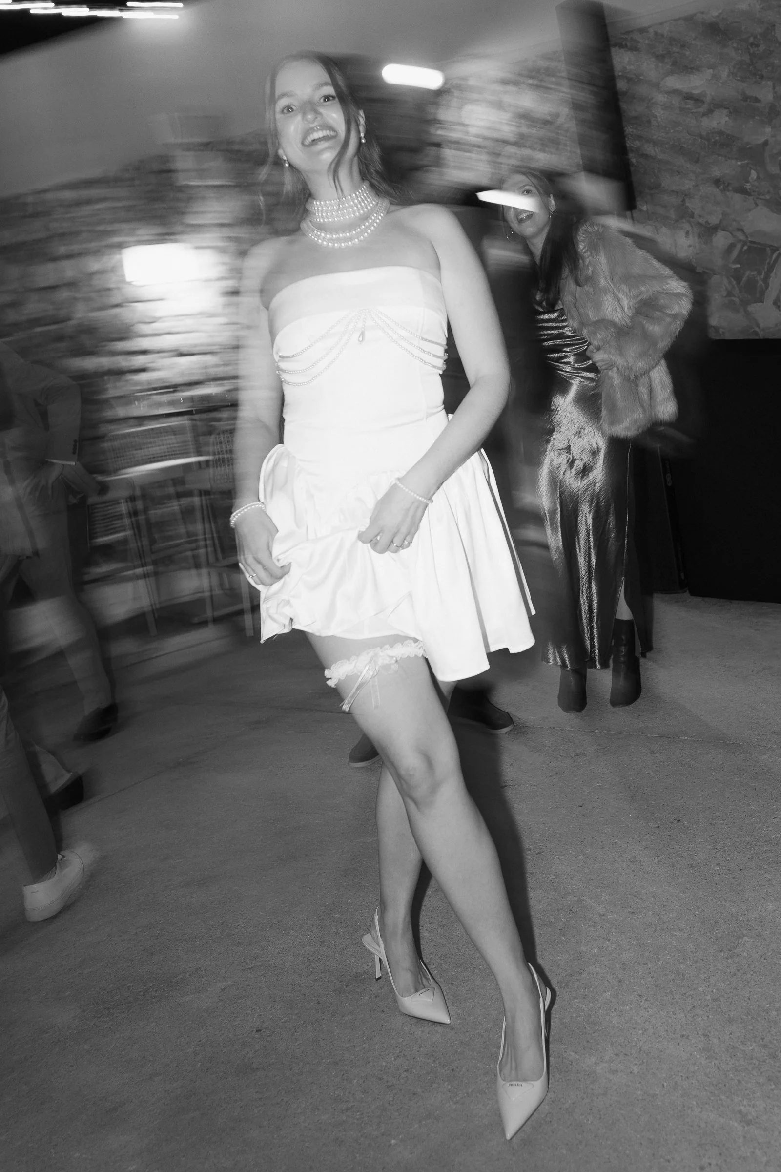 022-bride-dancing.jpg
