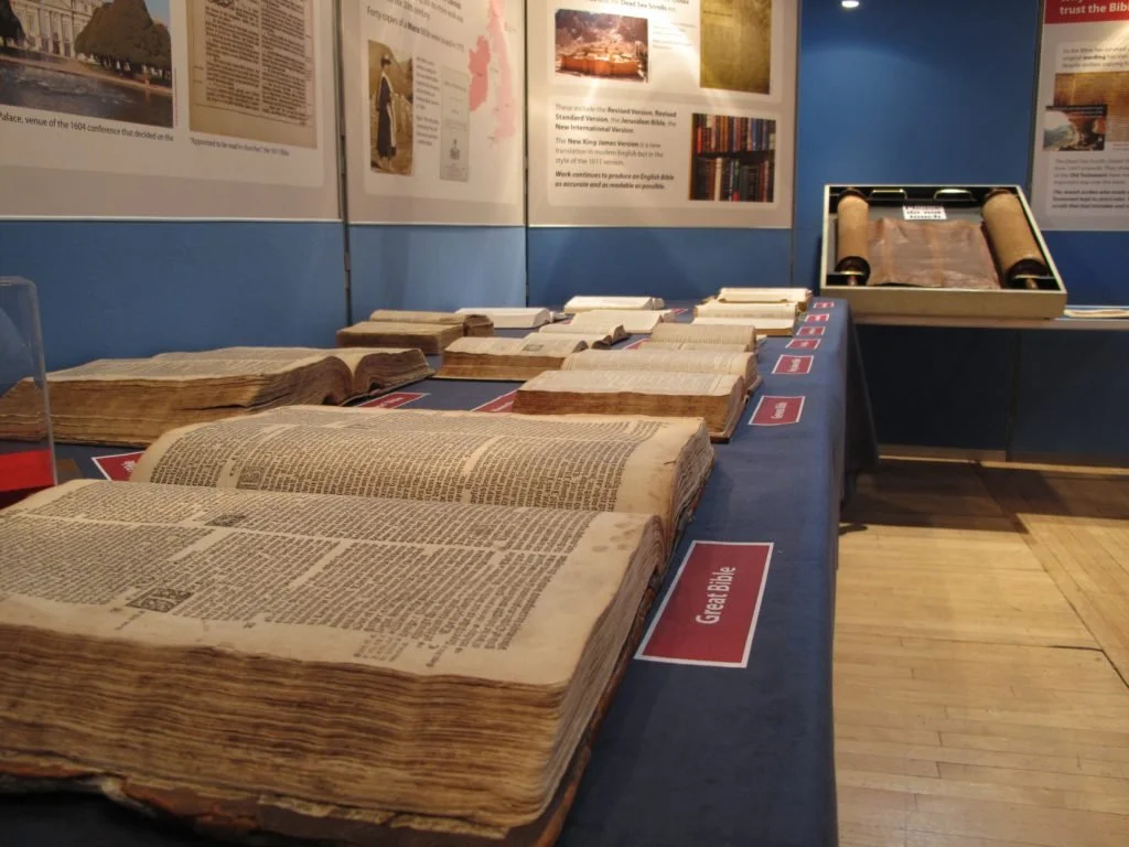Bible exhibition 3.jpg