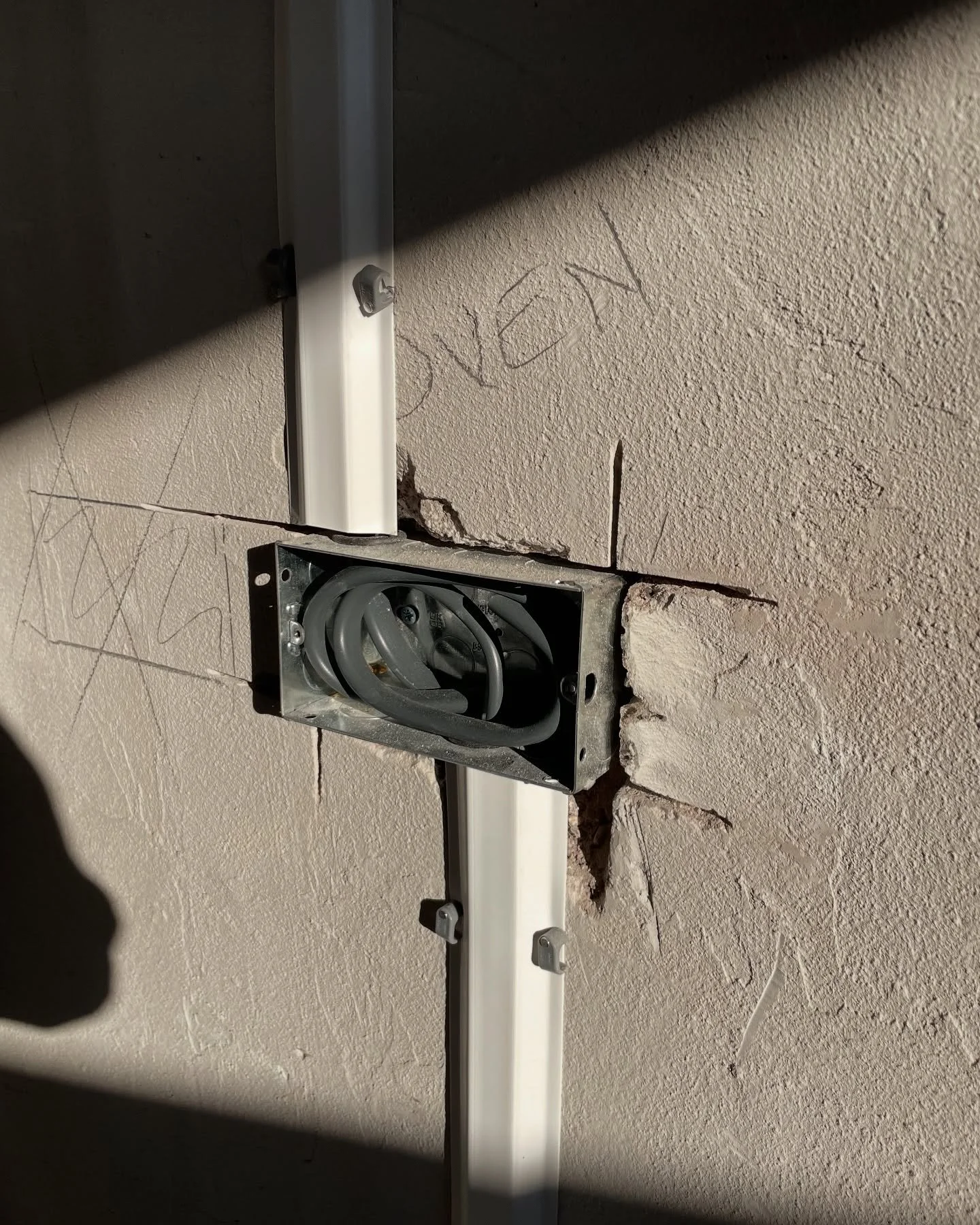 We only know neat work 🤓

#electrician #trades #construction #electricalwork #building