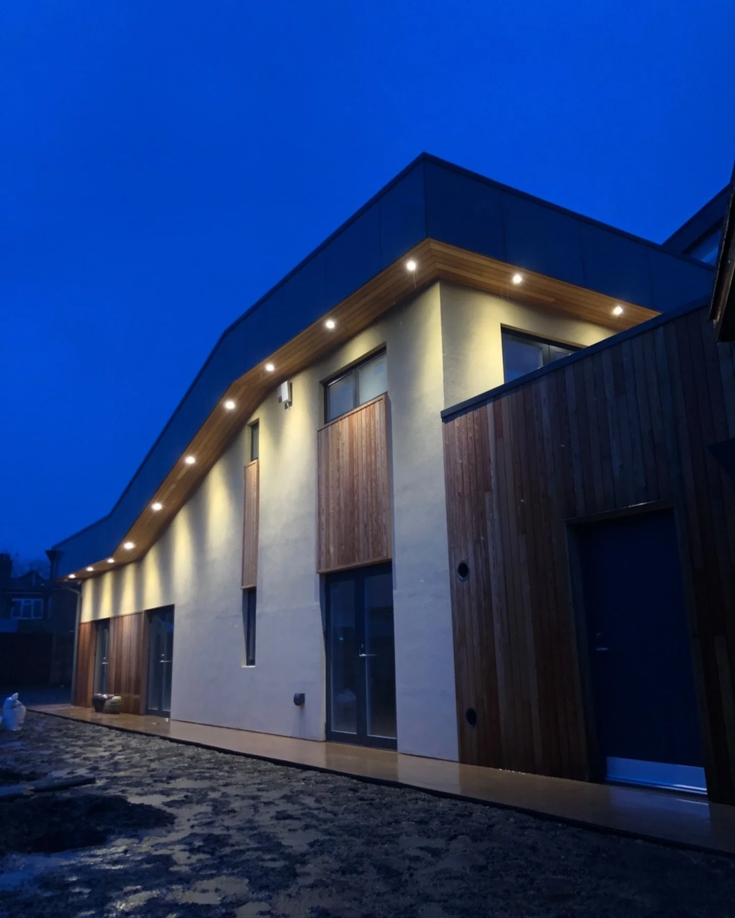 Throwback to one of our first projects. Full electrical and lighting design &amp; install completed by @enki.projects