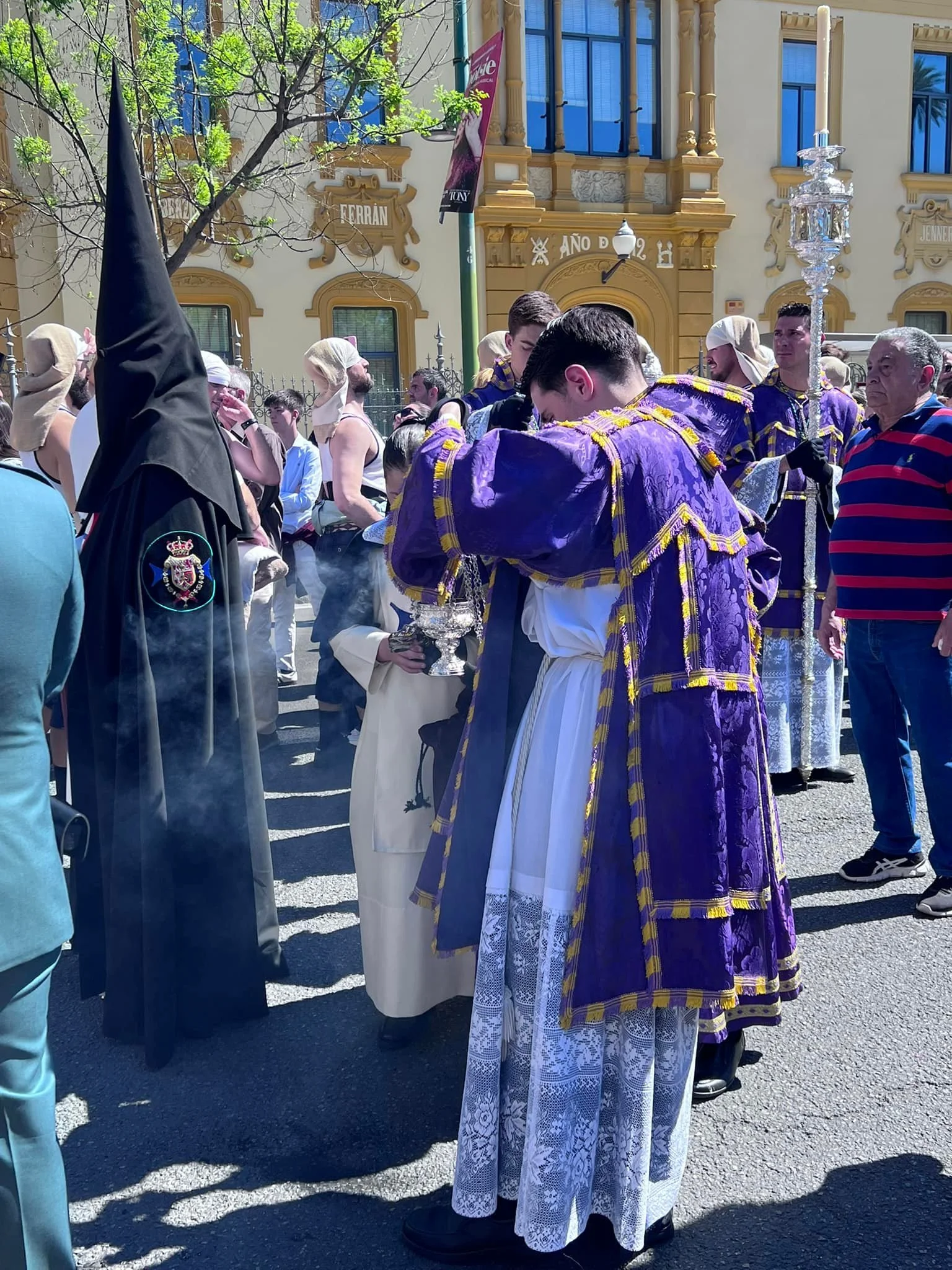 Practicar espa&ntilde;ol, tomar cursos y dibujar en la hermosa Sevilla, que me recuerda a Guatemala por su arte precioso, su buena comida y sus fant&aacute;sticas ilustraciones.