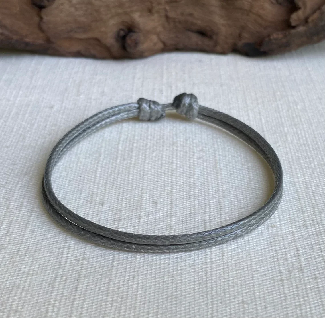 men's 2mm bracelet gray.webp