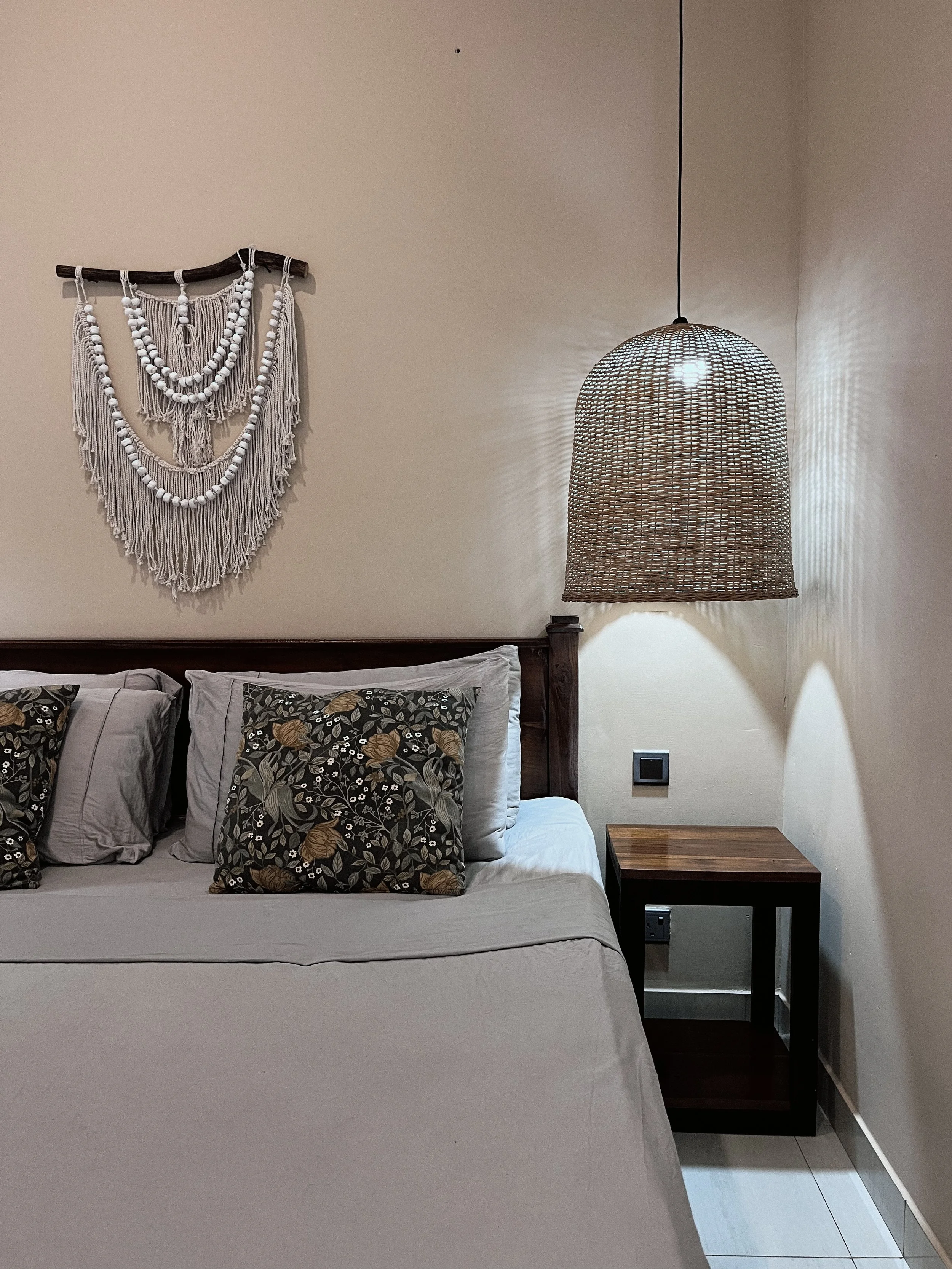 Rooms travel rent South Sri Lanka