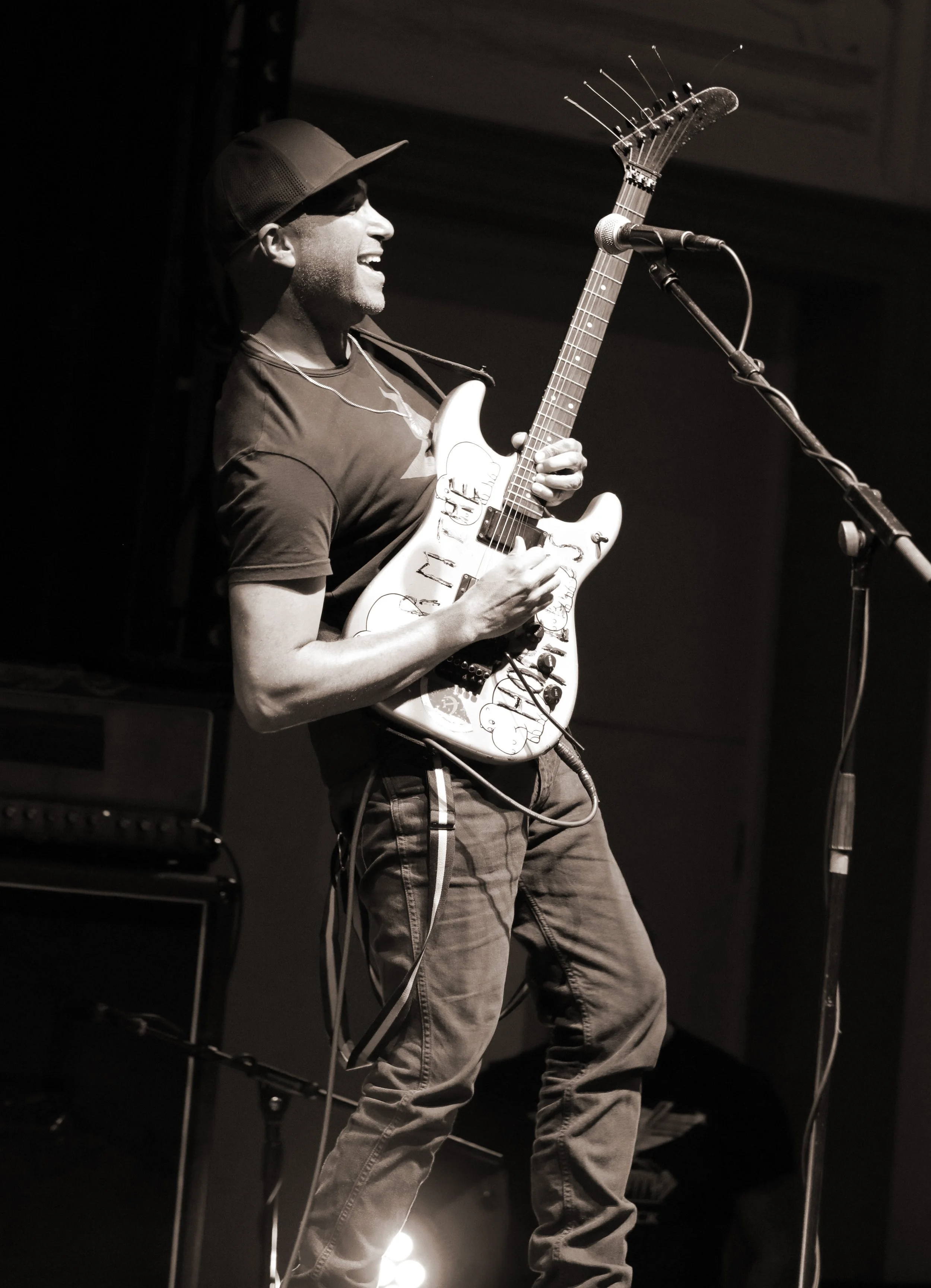 Tom Morello (The Atlas Underground album launch, Bush Hall, London 2018)
