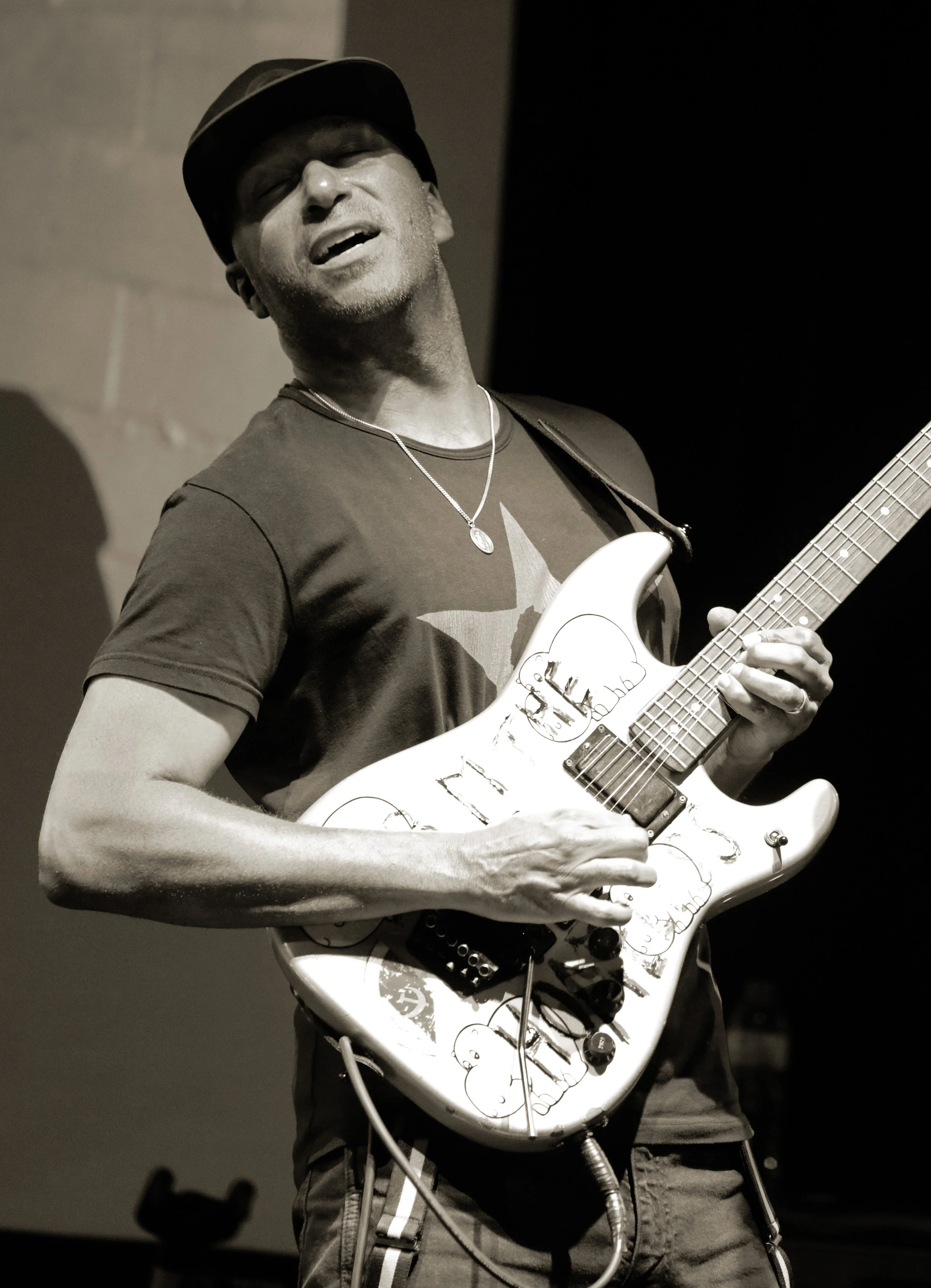 Tom Morello (The Atlas Underground album launch, Bush Hall, London 2018)