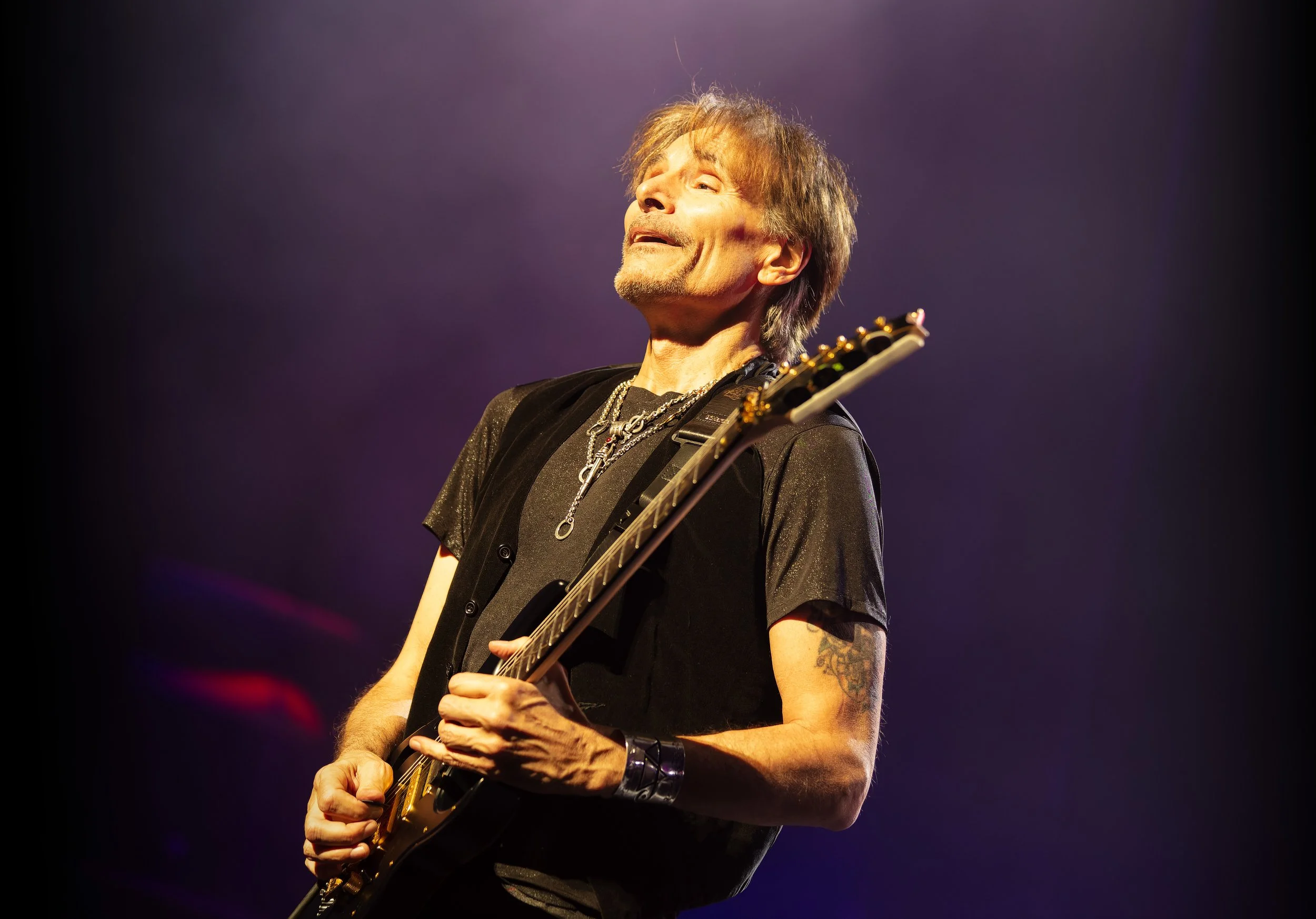 Steve Vai (London Palladium 2022)