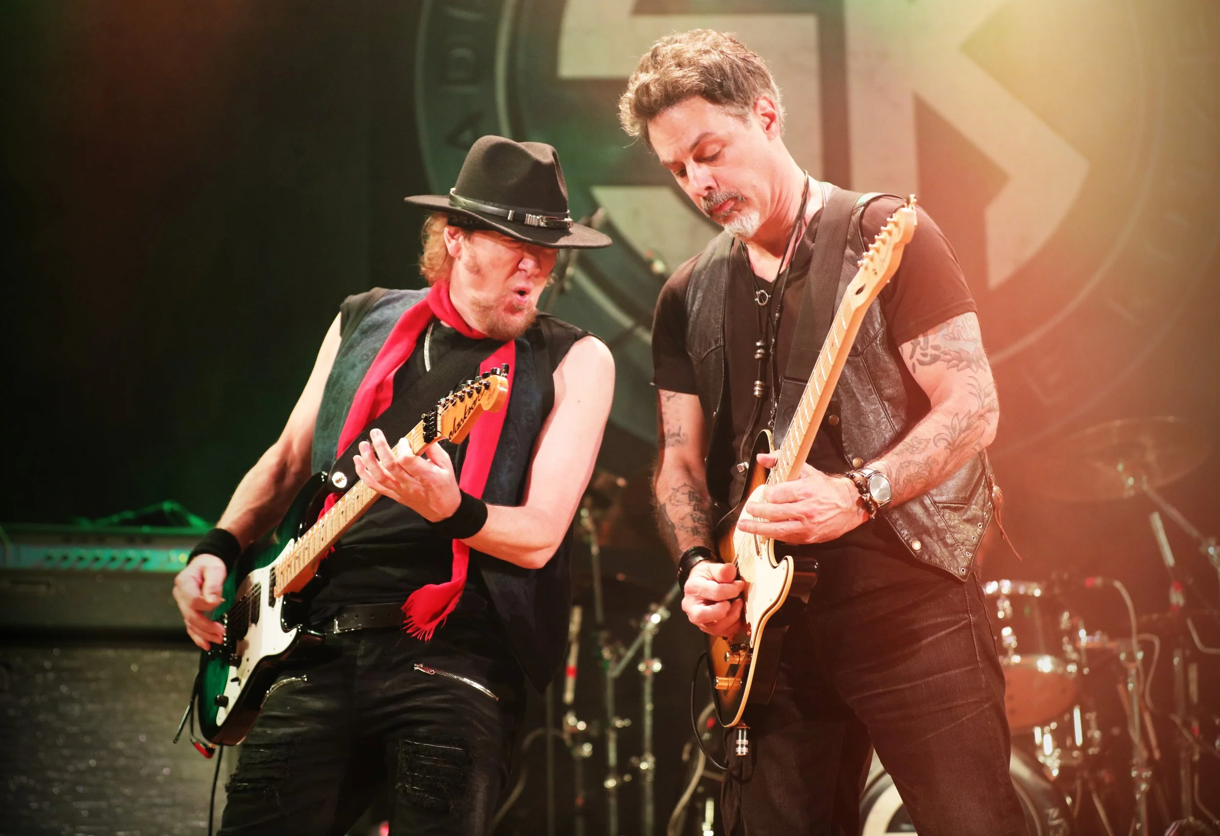 Smith / Kotzen (Islington Assembly Hall, London 2022)