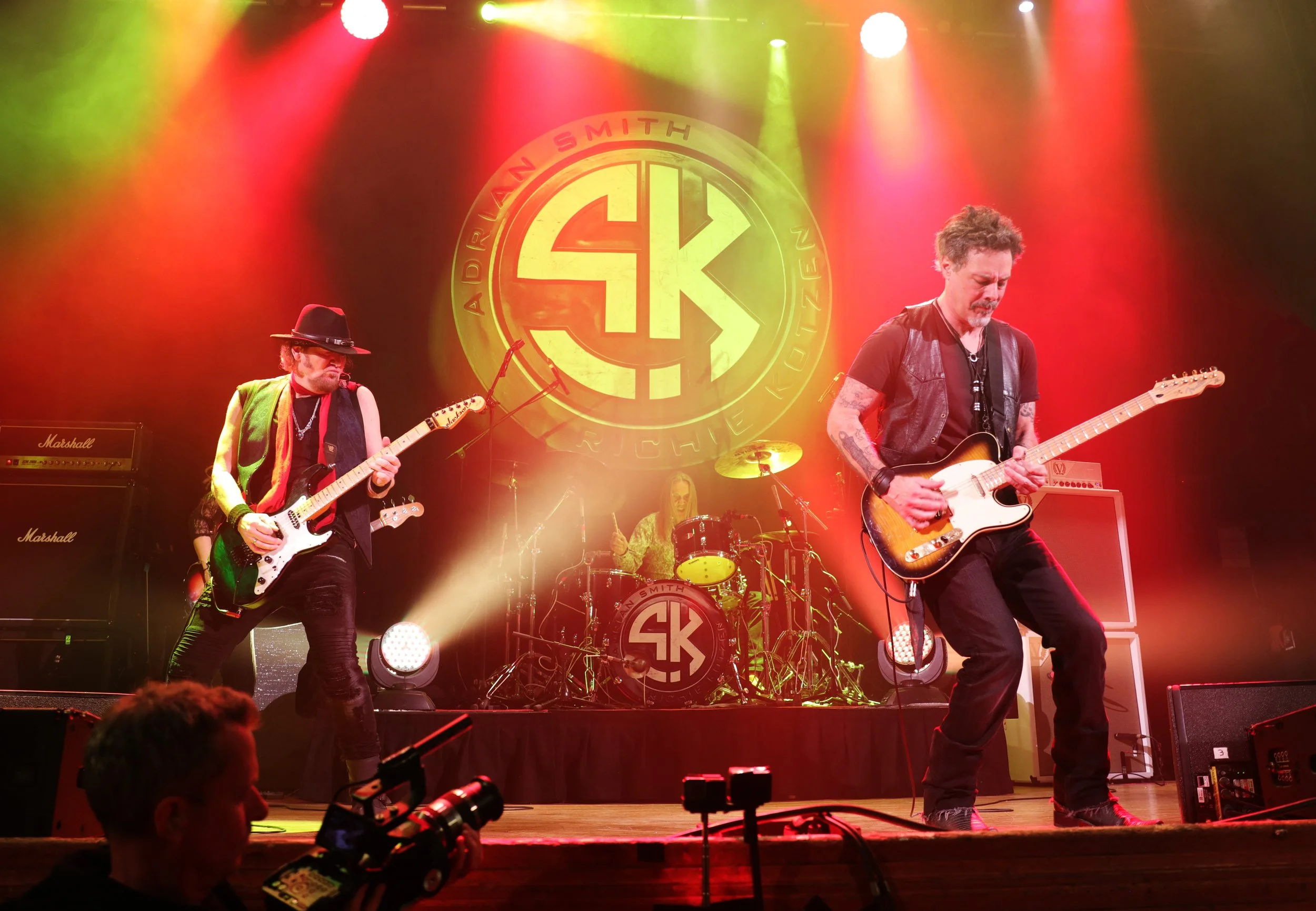 Smith / Kotzen (Islington Assembly Hall, London 2022)