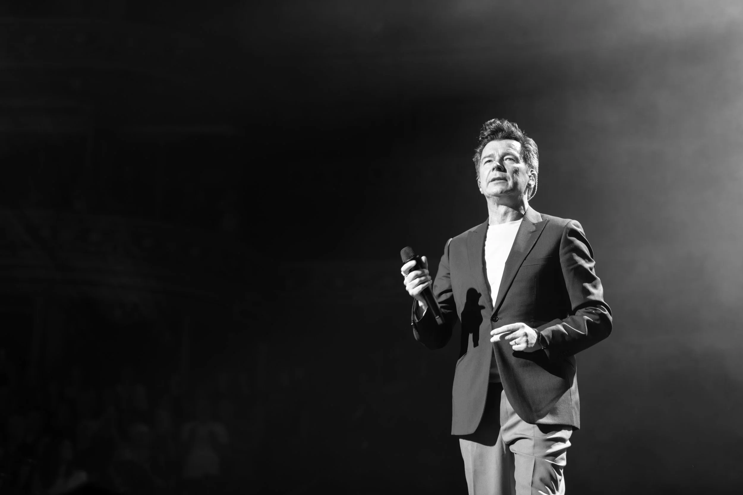 Rick Astley (Royal Albert Hall, London 2022)