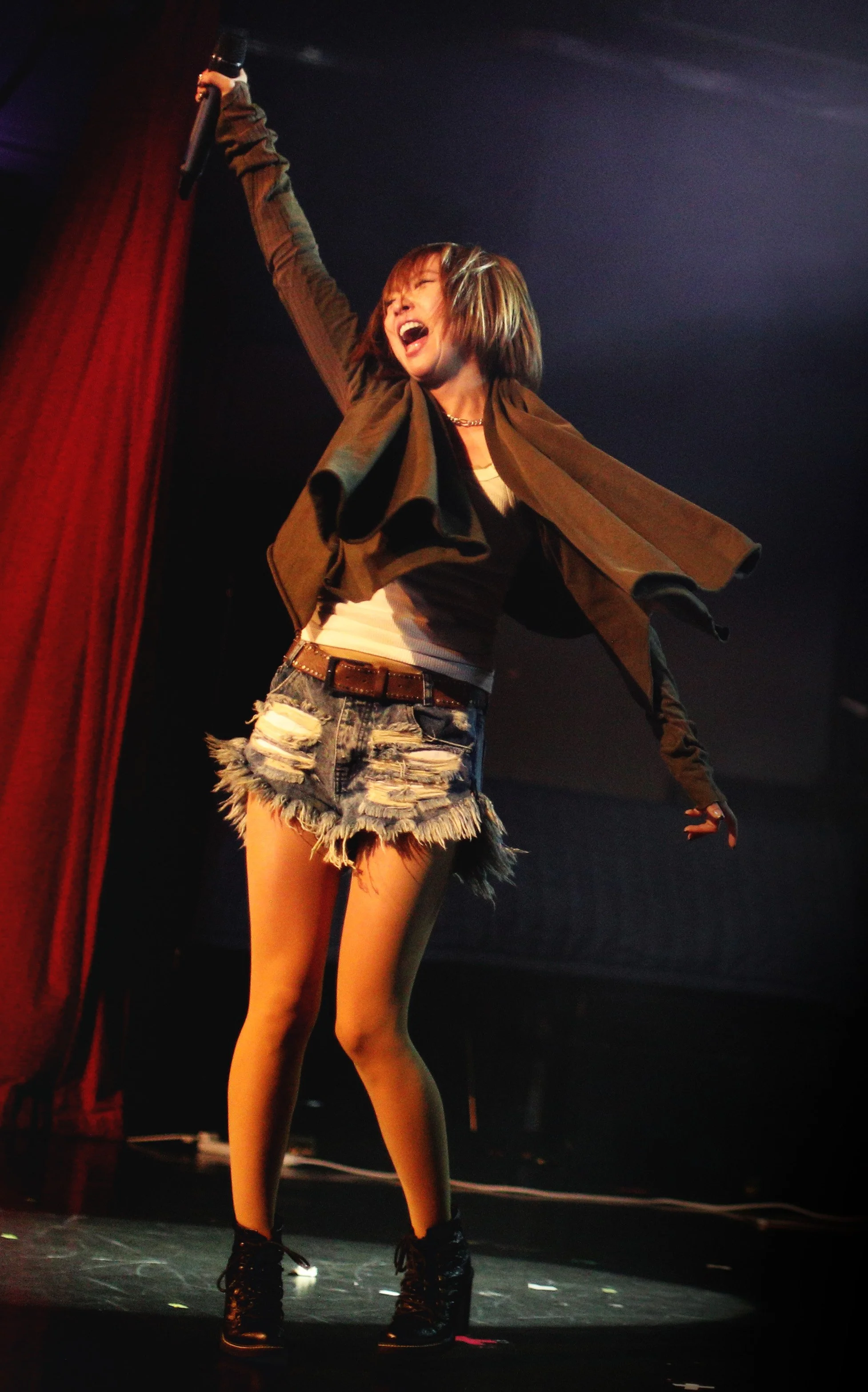 IMG_9213+ copy x25.jpg