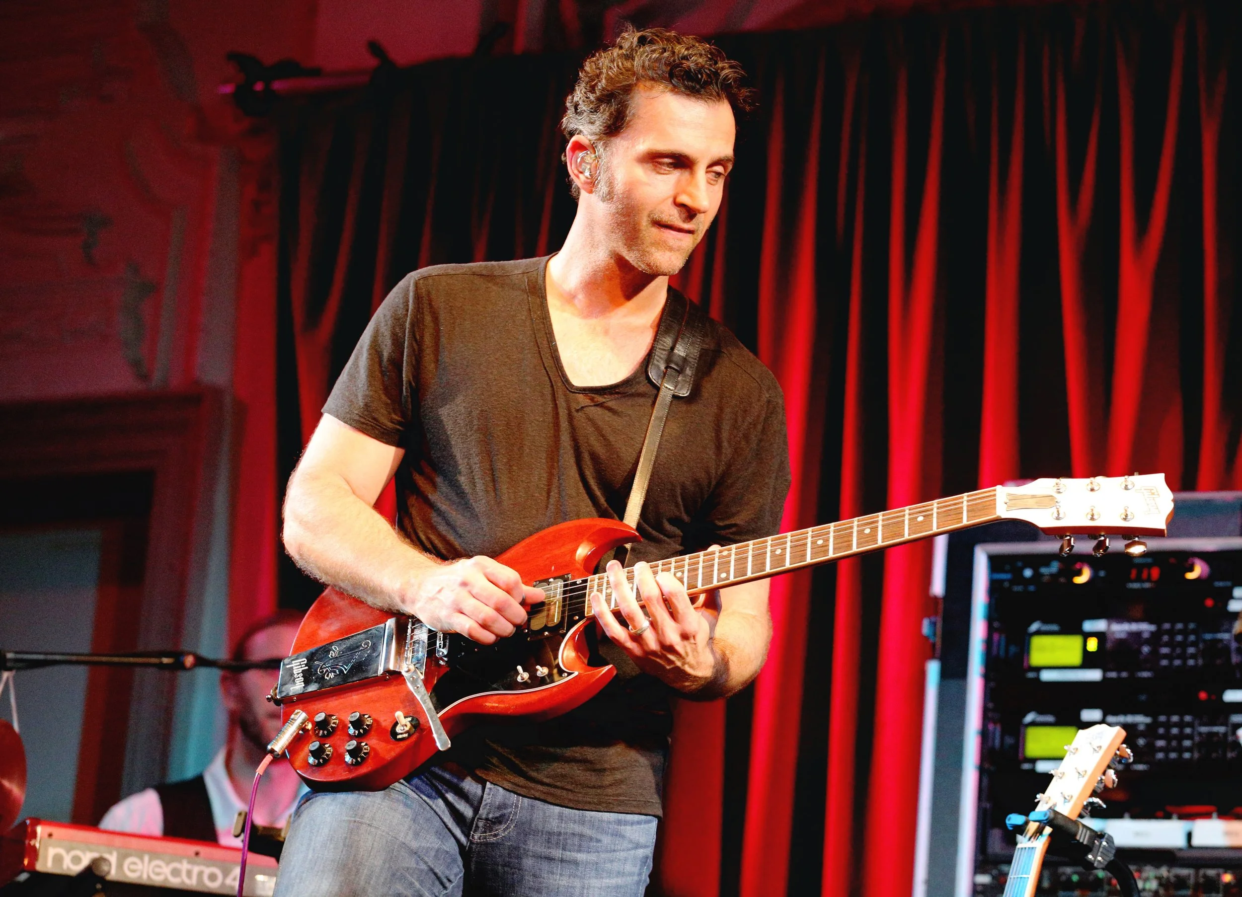 Dweezil Zappa (Bush Hall, London 2015)