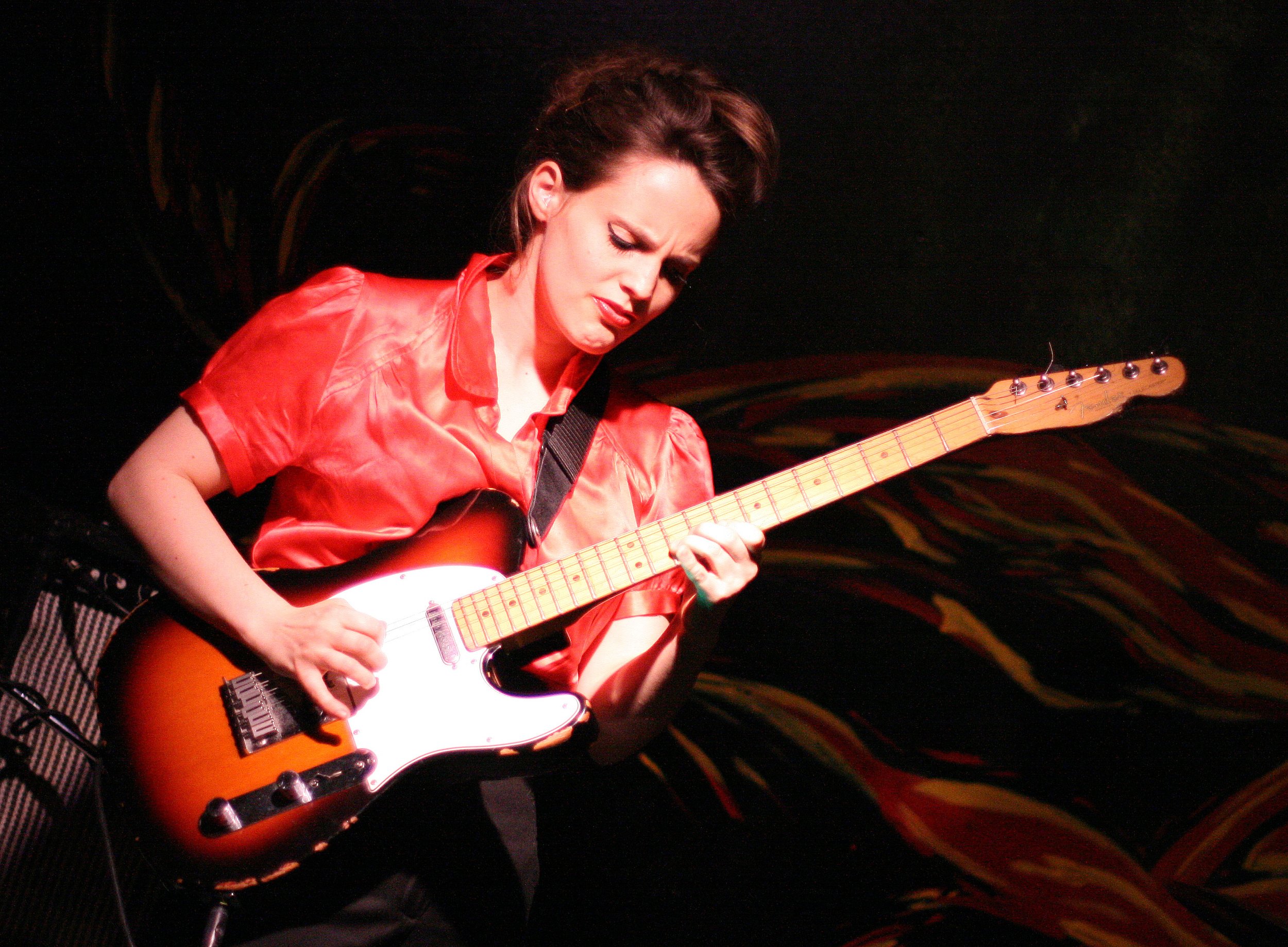 Anna Calvi, London 2009