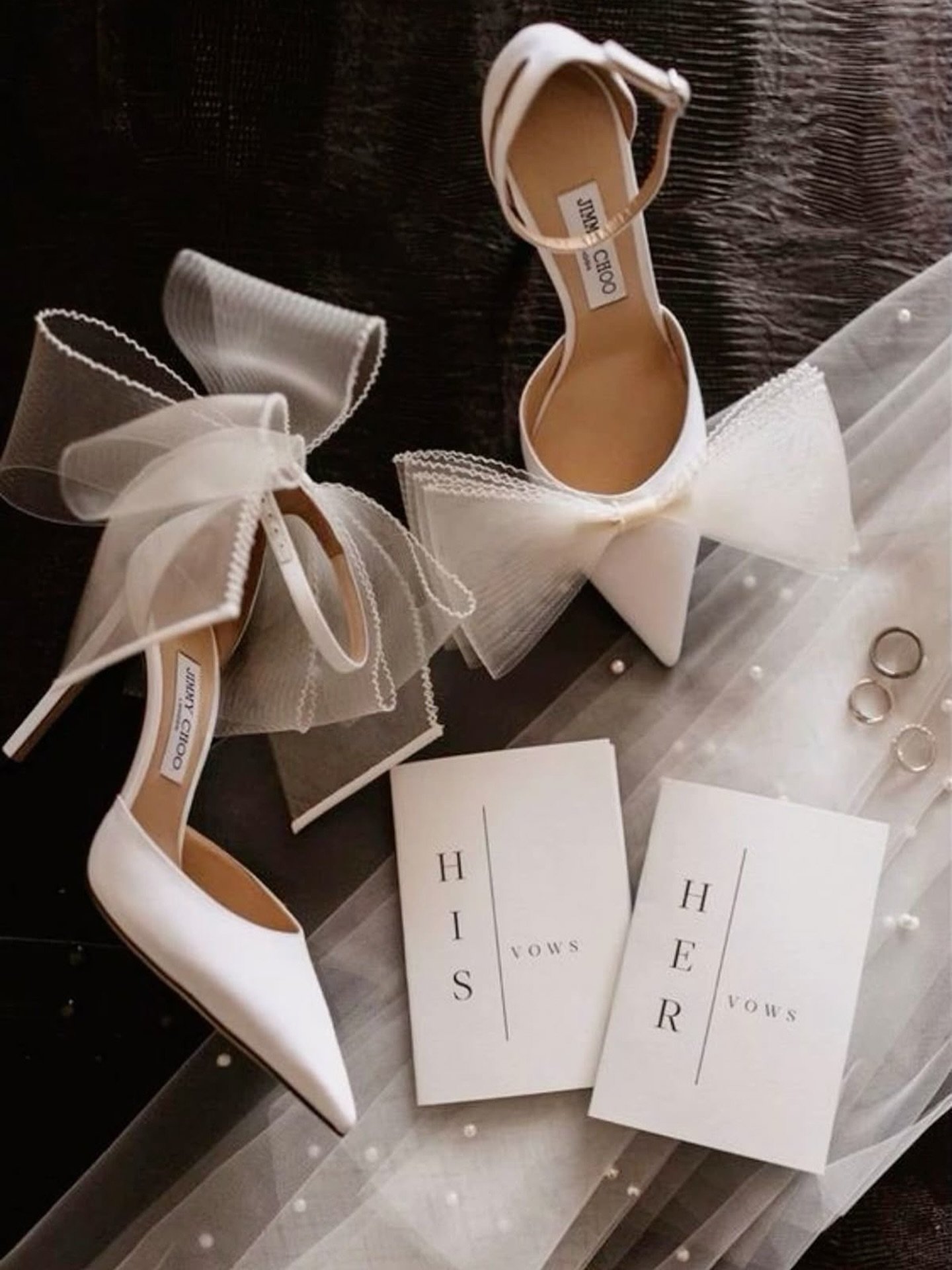 Because it&rsquo;s all about the details 💫

#pinterestinspo #vowbook #veil #weddingdress #bridalshop #mabride #newengland #bridetobe #weddingdetails