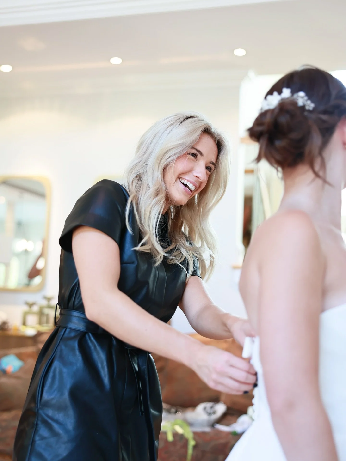 There&rsquo;s nothing more special than watching a bride light up when she finds the one 🤍 Because bridal styling is about so much more than just the dress - it&rsquo;s about helping her feel confident, beautiful, and completely herself.

At Ivory A