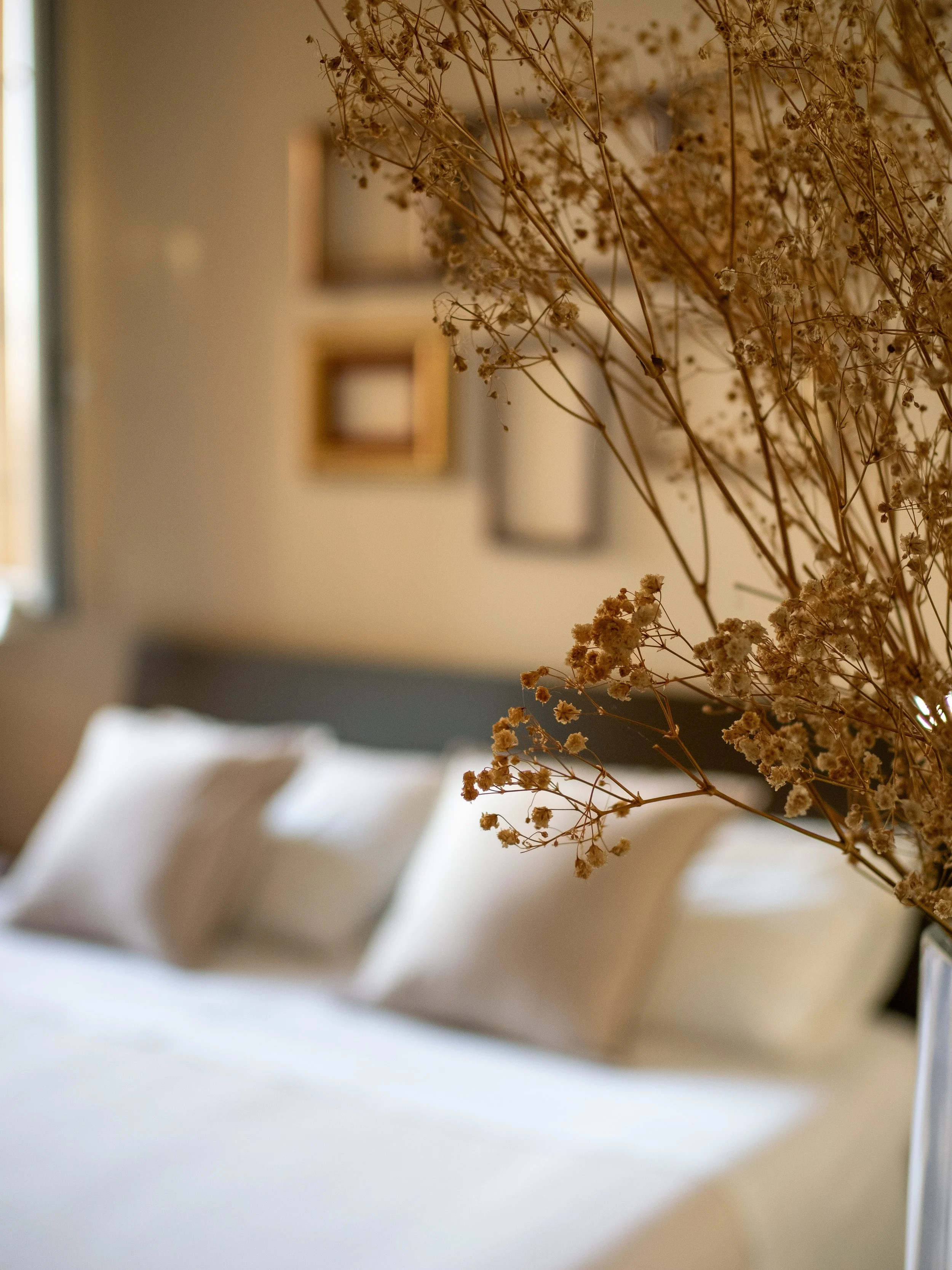 Dettaglio del letto nella camera di Casa Roberta