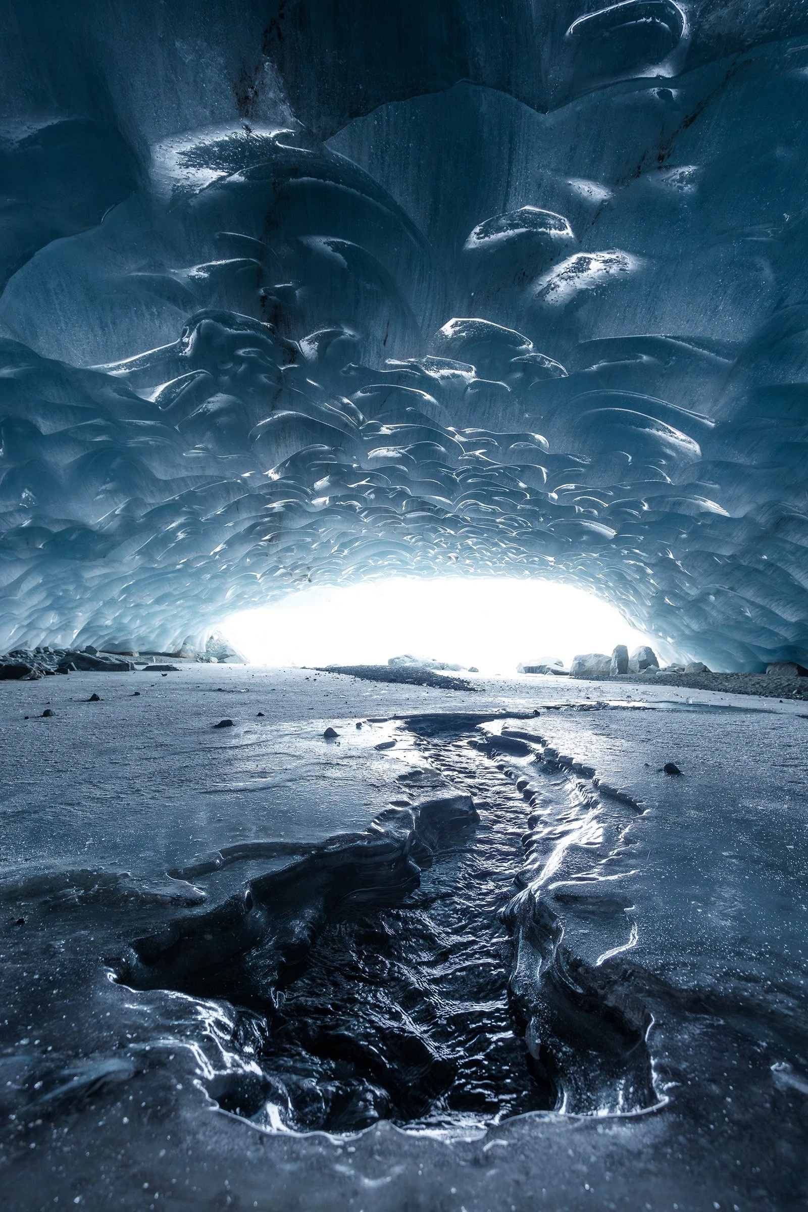 Eishöhle am Morteratschgletscher im Engadin