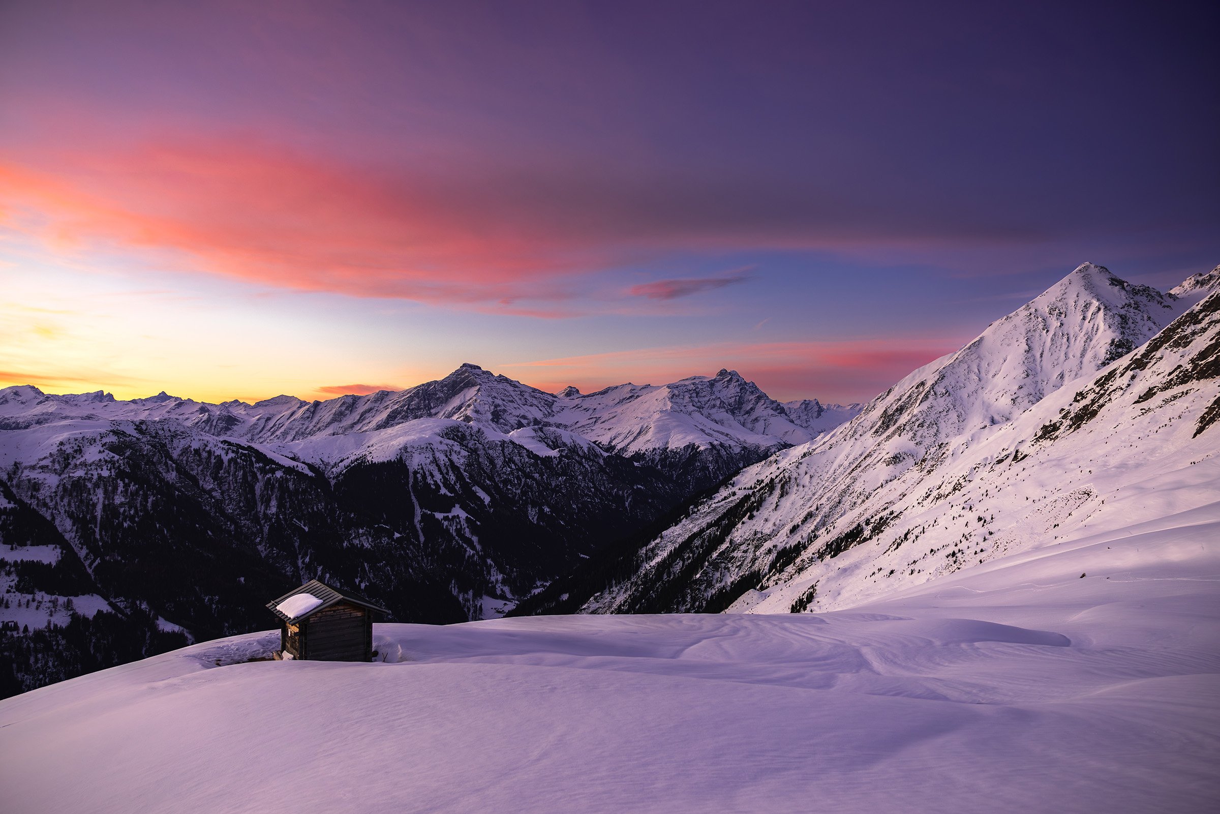 Winter im Safiental oberhalb von Tenna