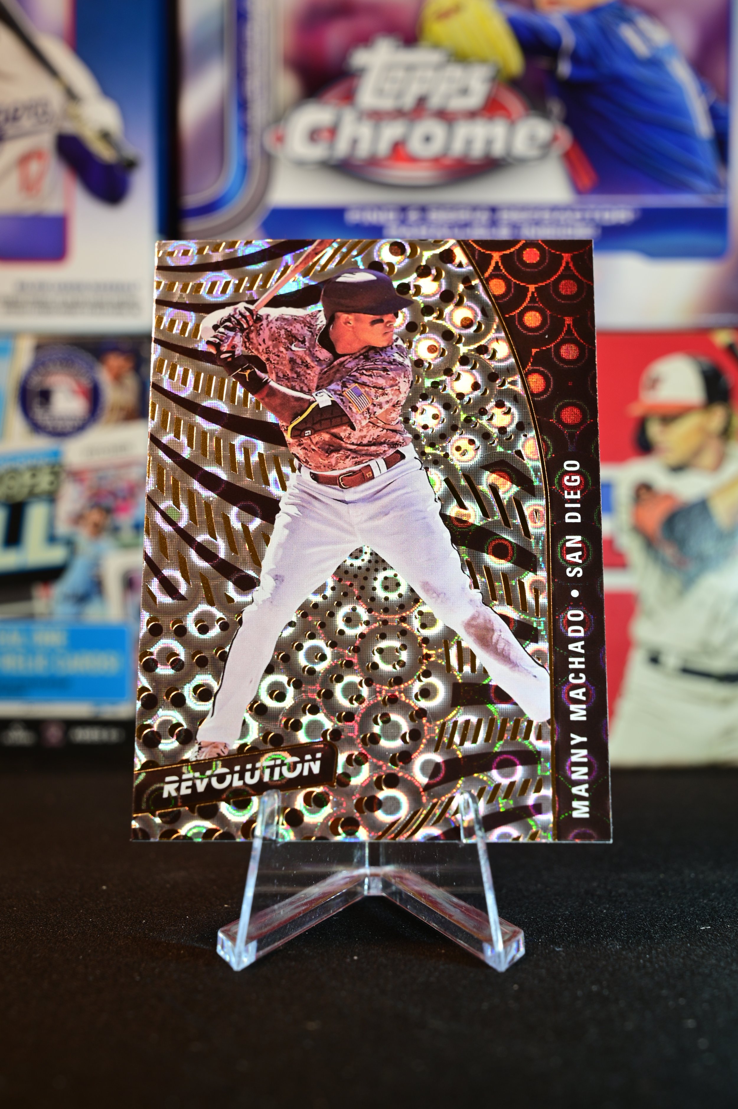 2021 Panini Chronicles - Manny Machado - Groove Parallel - San Diego Padres