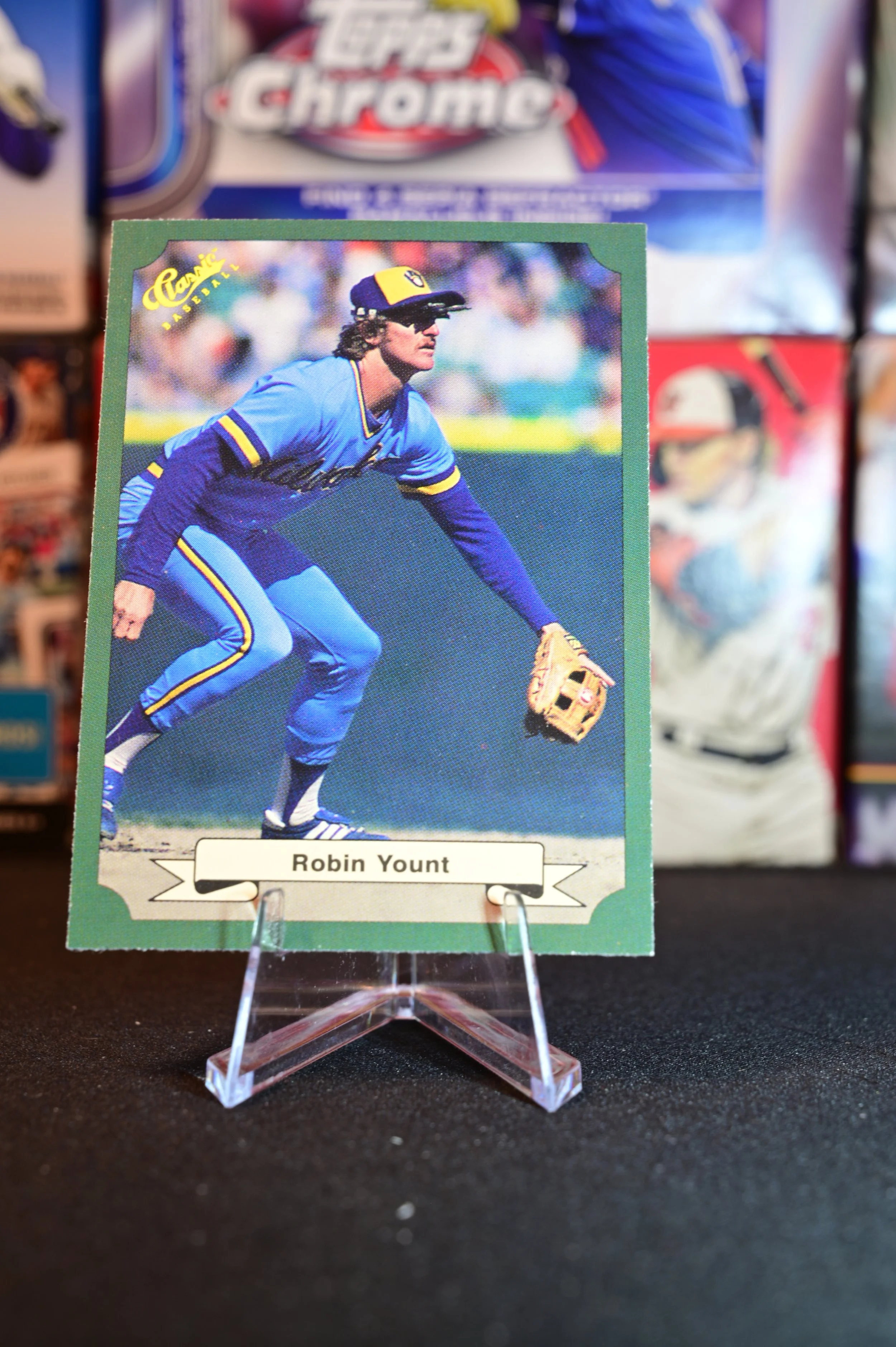 1987 Classic Green - Robin Yount - base - Milwaukee Brewers