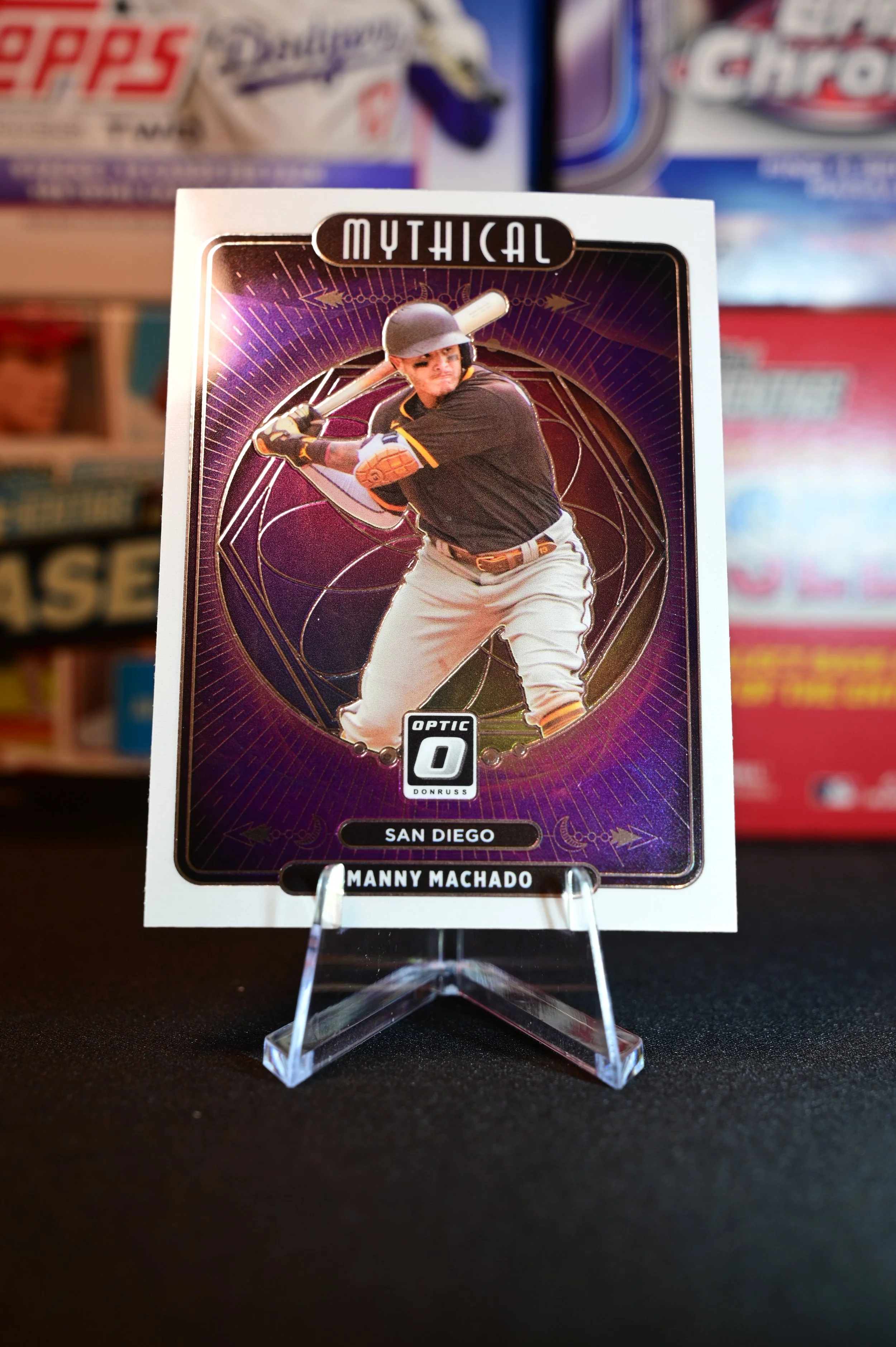 2021 Donruss Optic - Manny Machado - Mythical Insert - San Diego Padres