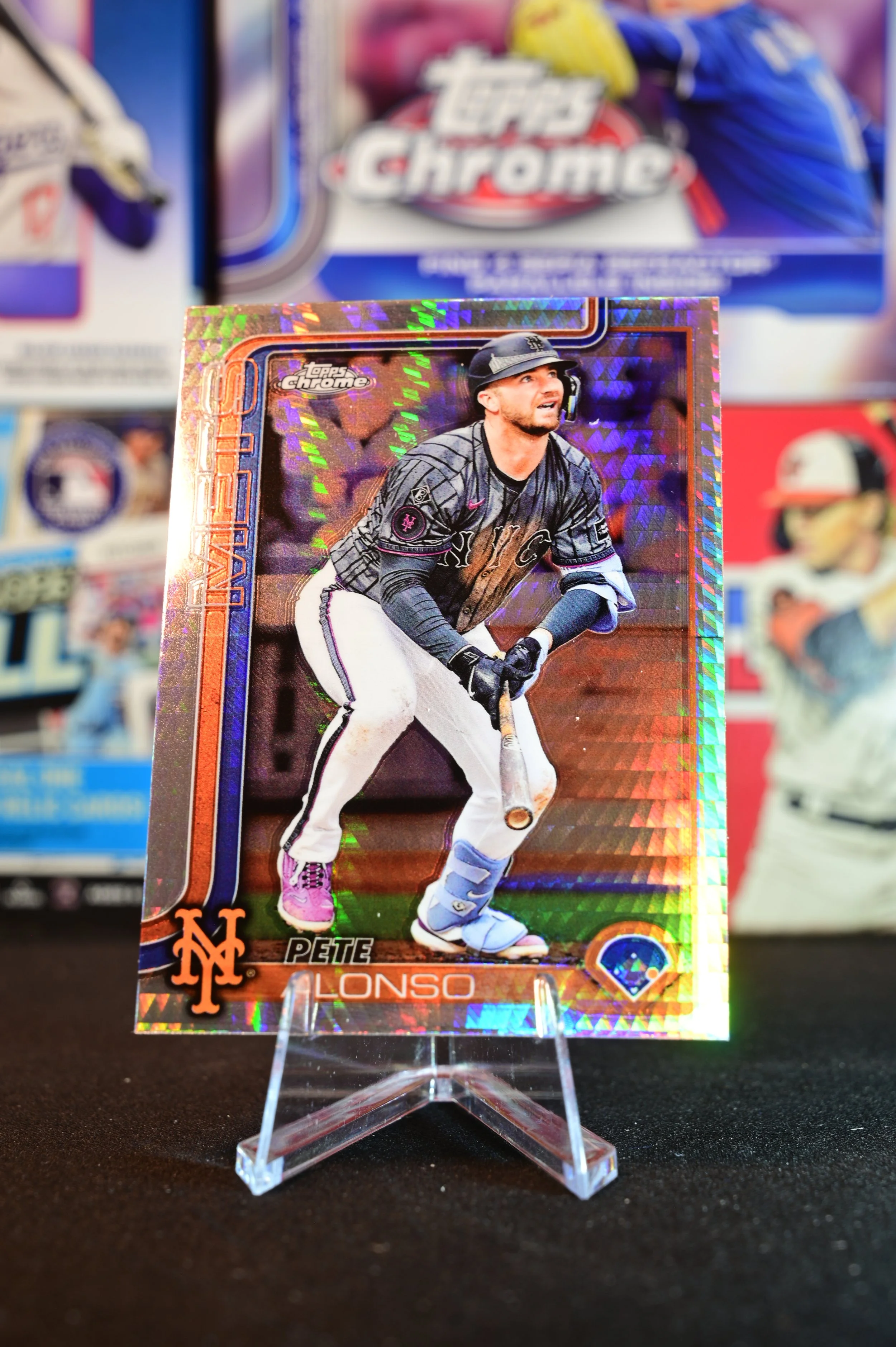 2025 Topps Chrome - Pete Alonso - Prismatic Refractor - New York Mets