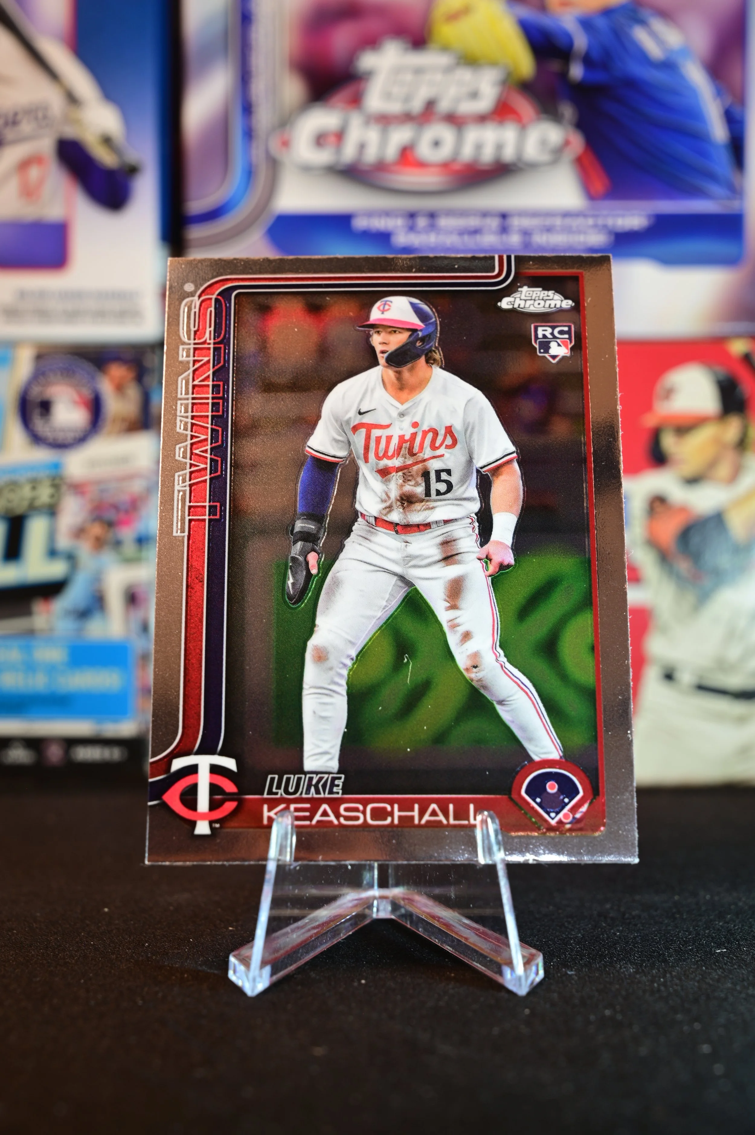 2025 Topps Chrome - Luke Keaschall - base - Minnesota Twins - (RC)