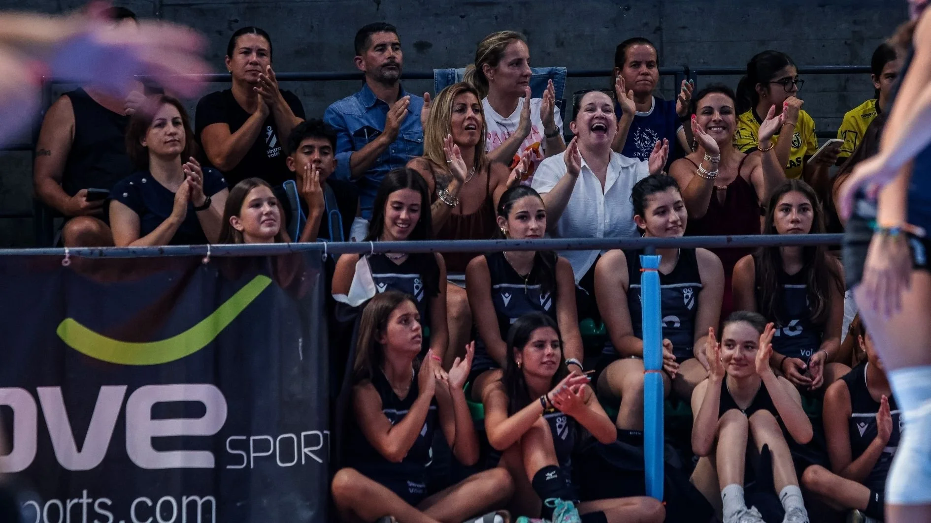 crowd-watching-volleyball-games-at-portugal-volleyball-festival.jpg