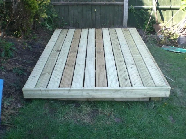 decking shed base.jpg