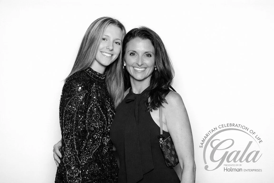 Studio lighting used for a glam photo booth rental in Detroit