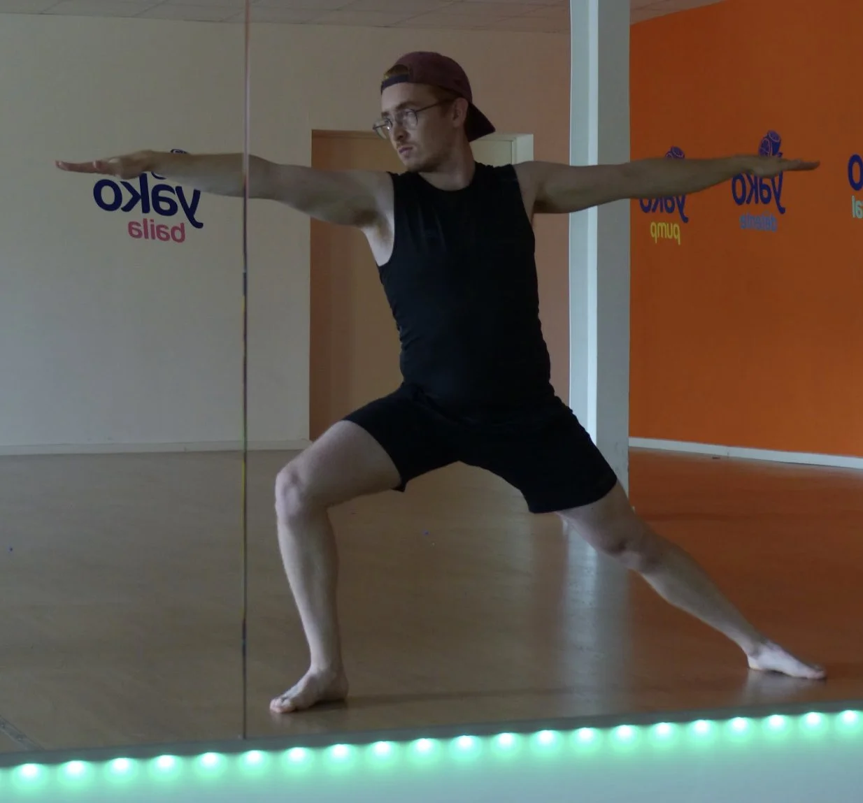 iScreen Shoter - Google Chrome - 25110912330 PM.jpg