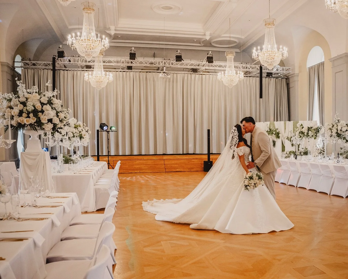 Soraya &amp; Cristian&rsquo;s wedding 

Photo credit: @beapaugels.photography 
@sorayarubin_valente