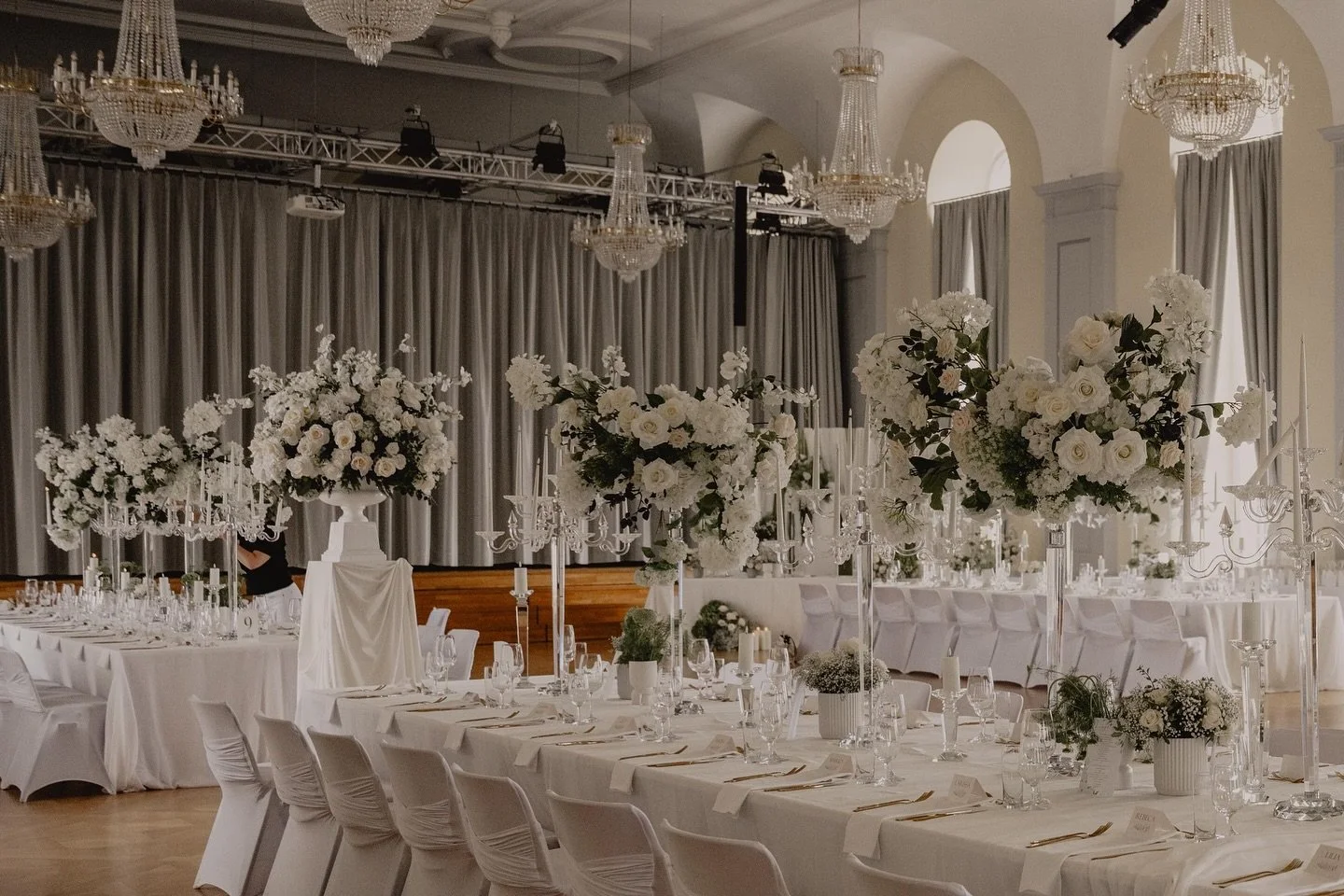 Soraya &amp; Cristian 

Photo credit: @beapaugels.photography 

@sorayarubin_valente