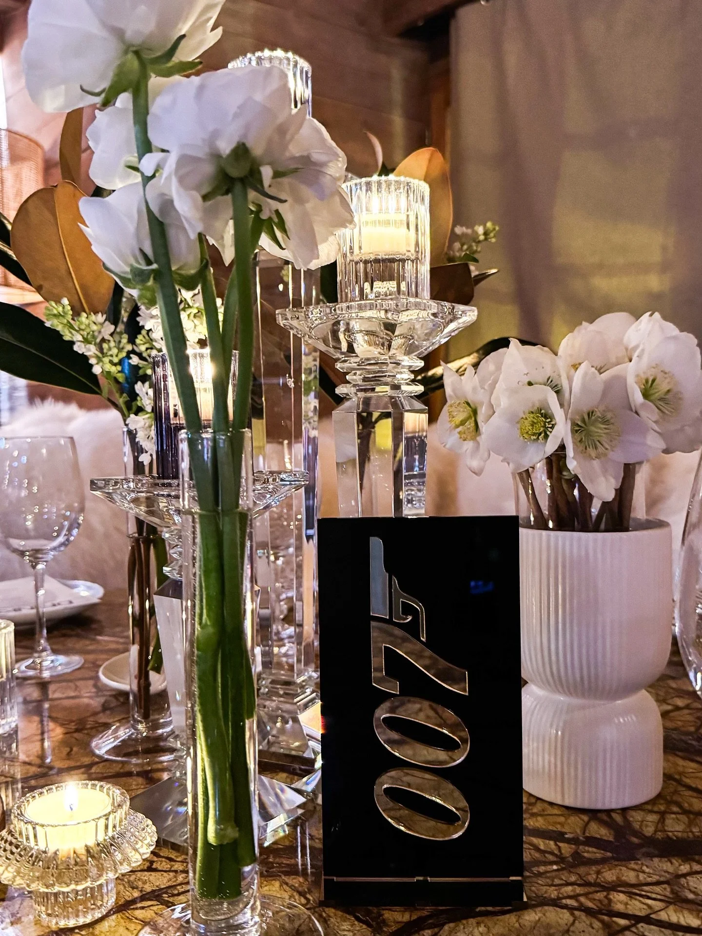 16. Jan 2026 
Gstaad&hellip; James Bond city, license to party..(responsibly) :) 🎉

Planner: @we2you.ch 
Decor &amp; Styling: @irisdecor_ 
Venue: @lafermesaintamour_gstaad 
Cake: @sunnycakeszurich 
Cutouts: @cut4party