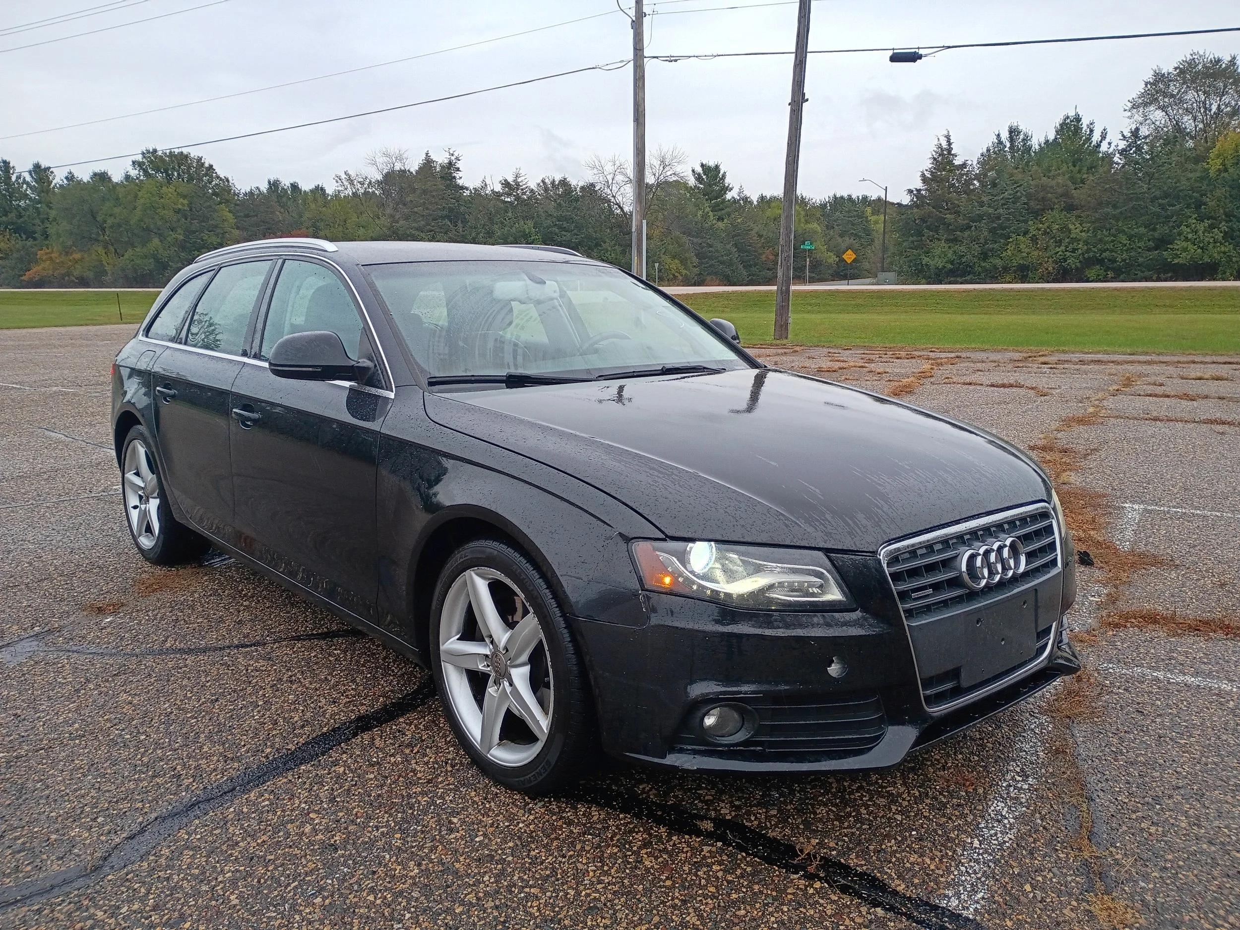 Black Audi station wagon nice condition drives great