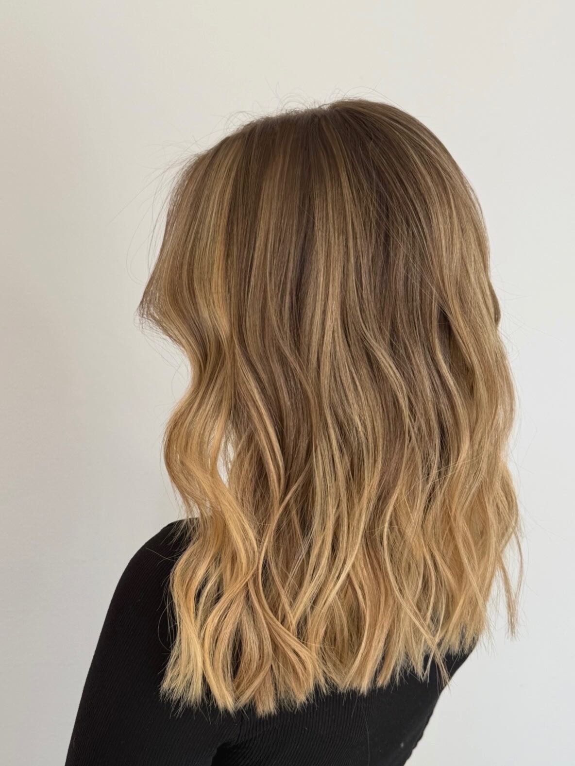 Qualche sfumatura di luce!✨ #alfaparf #biondo #schiariture