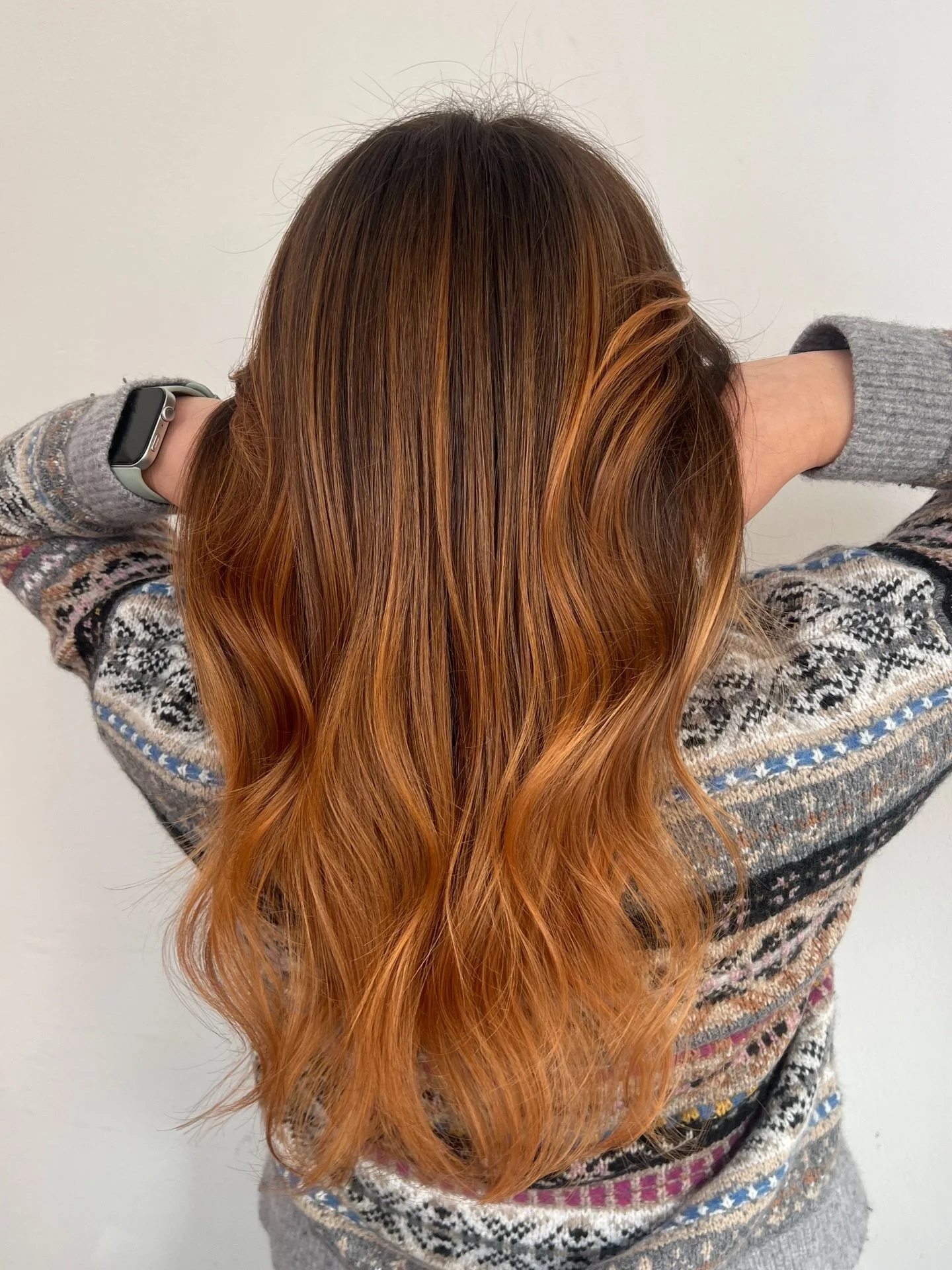 un biondo rame che accende la tua personalit&agrave;🧡 

#schiariture #biondorame #alfaparf