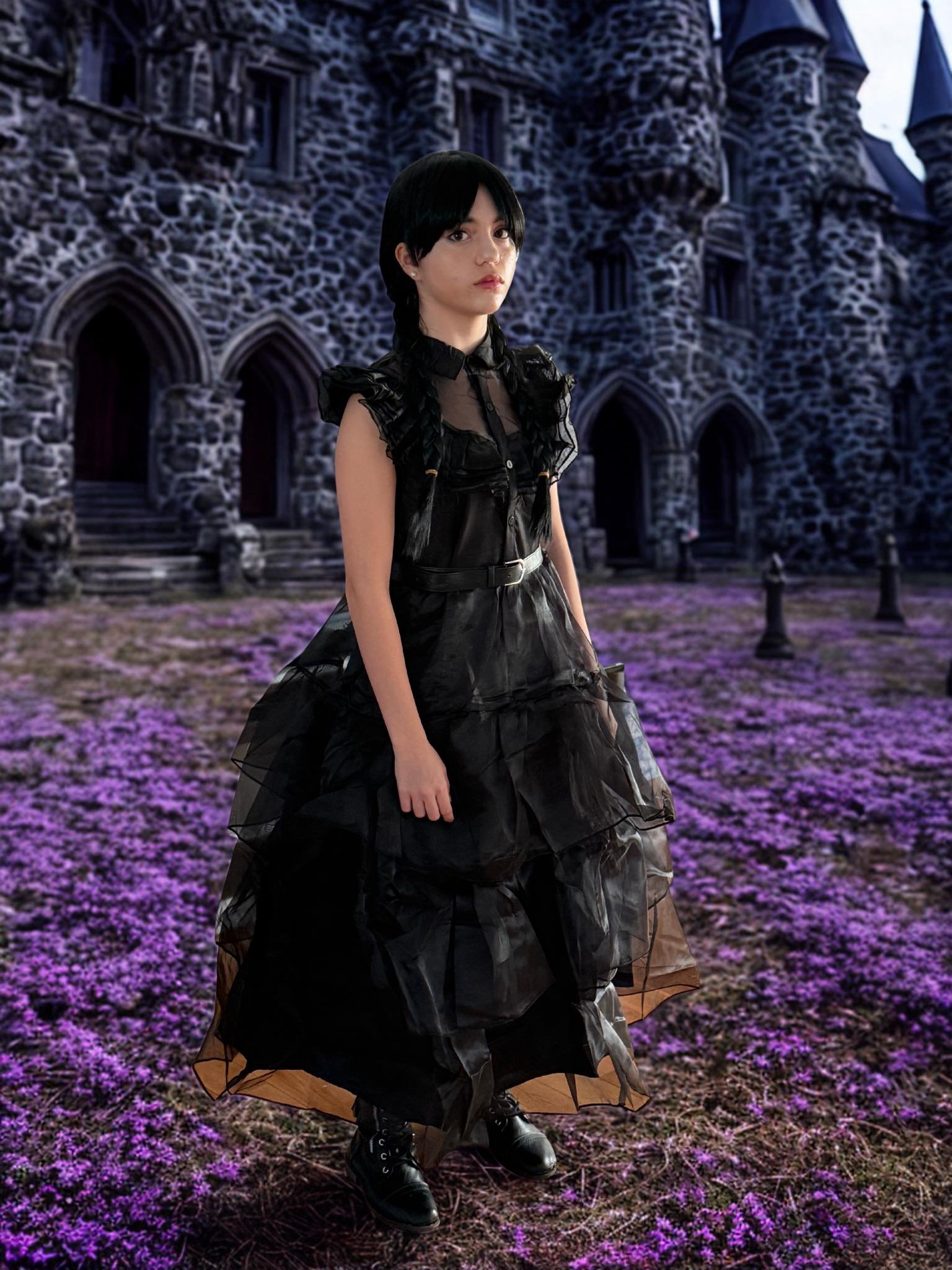 Serving goth goals with a wicked twist&mdash;it's Wednesday Addams, but make it fashionably frightful! 🎃🖤🕸️#isabella_mia ⁣
.⁣
.⁣
.⁣
.⁣
.⁣
#wednesdayaddamscosplay #wednesdaynetflix #wednesdayaddams