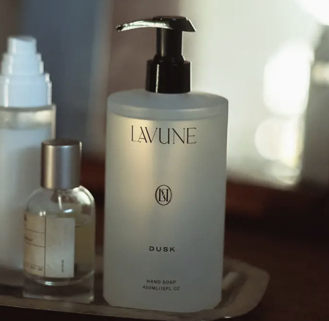 Dusk Luxury Hand Soap | Black Tea & White Florals