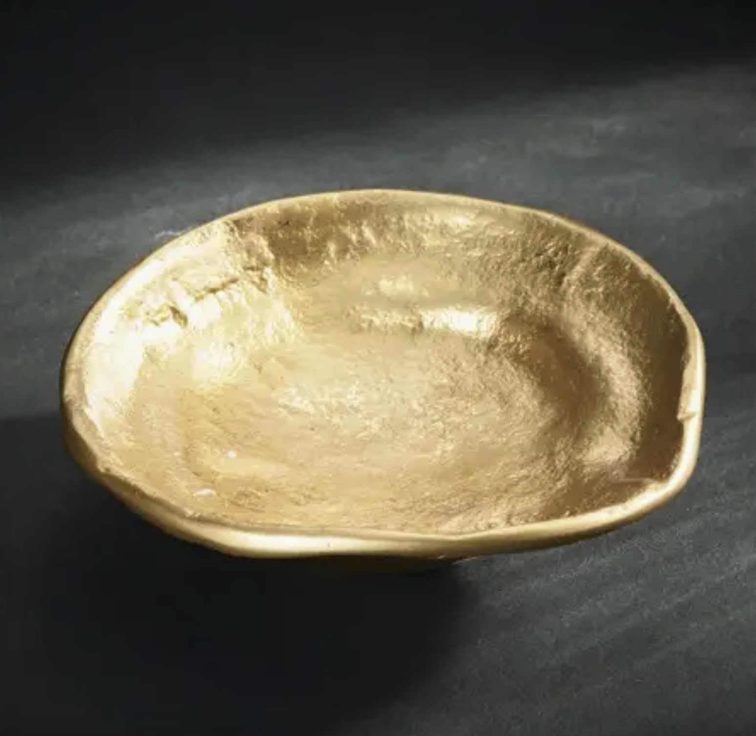 Single Gold Textured Dish