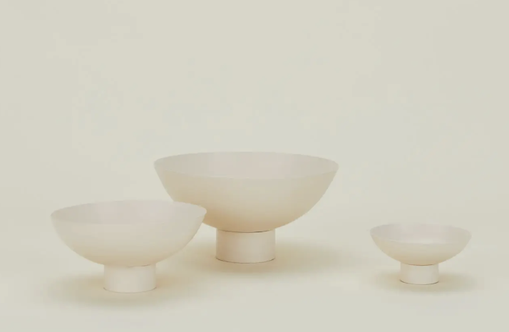 Essential Footed Bowl (Large) - Ivory
