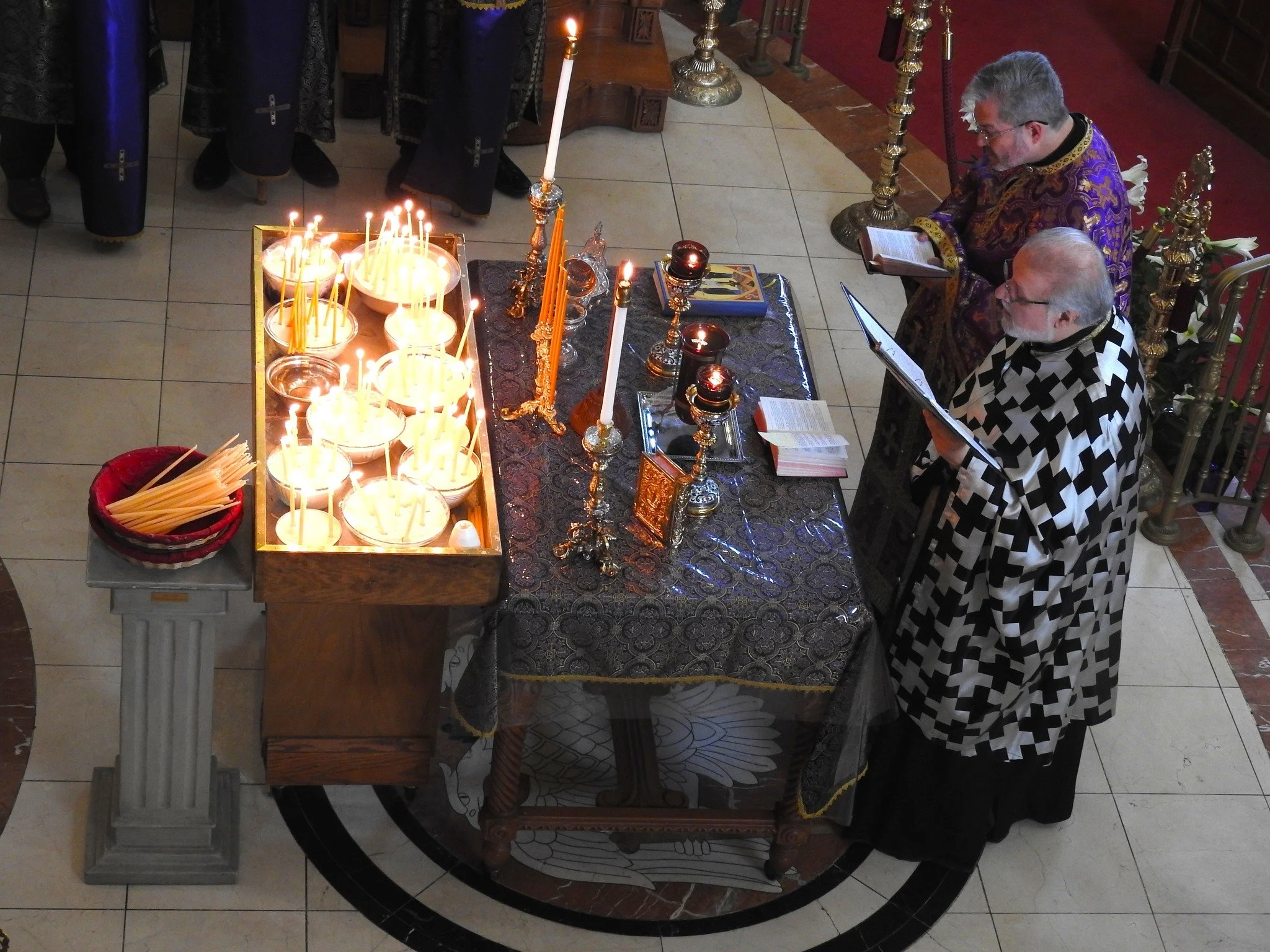 Holy Wednesday_Clergy Reading Prayers.jpg