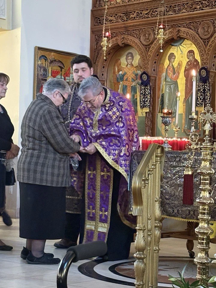 Holy Wednesday Unction_Fr. Theodore.jpg