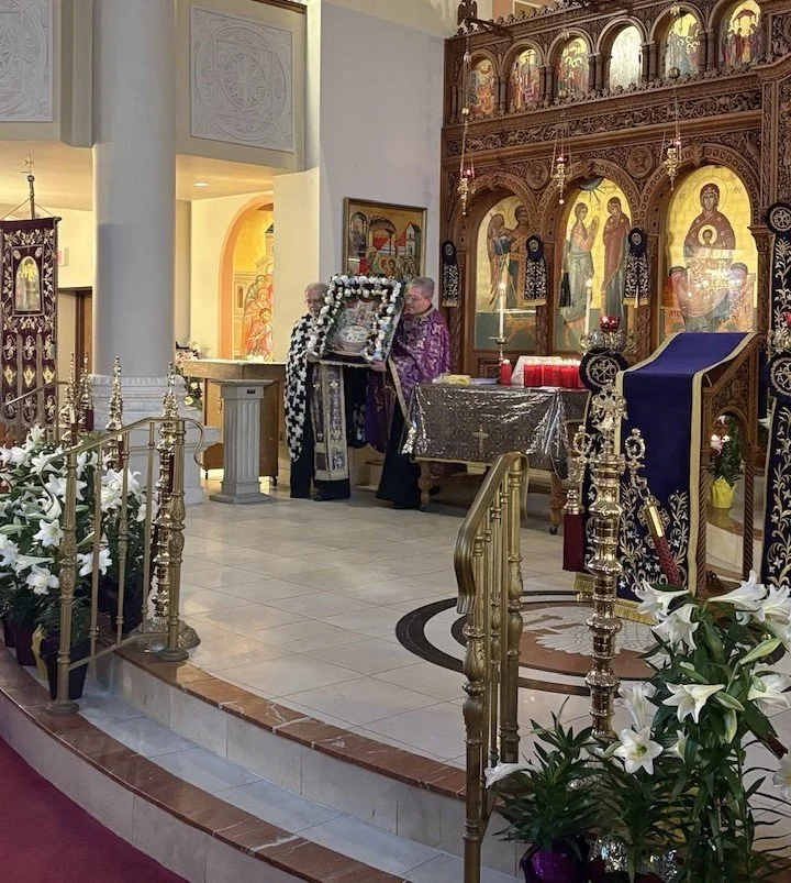 Holy Wednesday Icon Procession.jpg