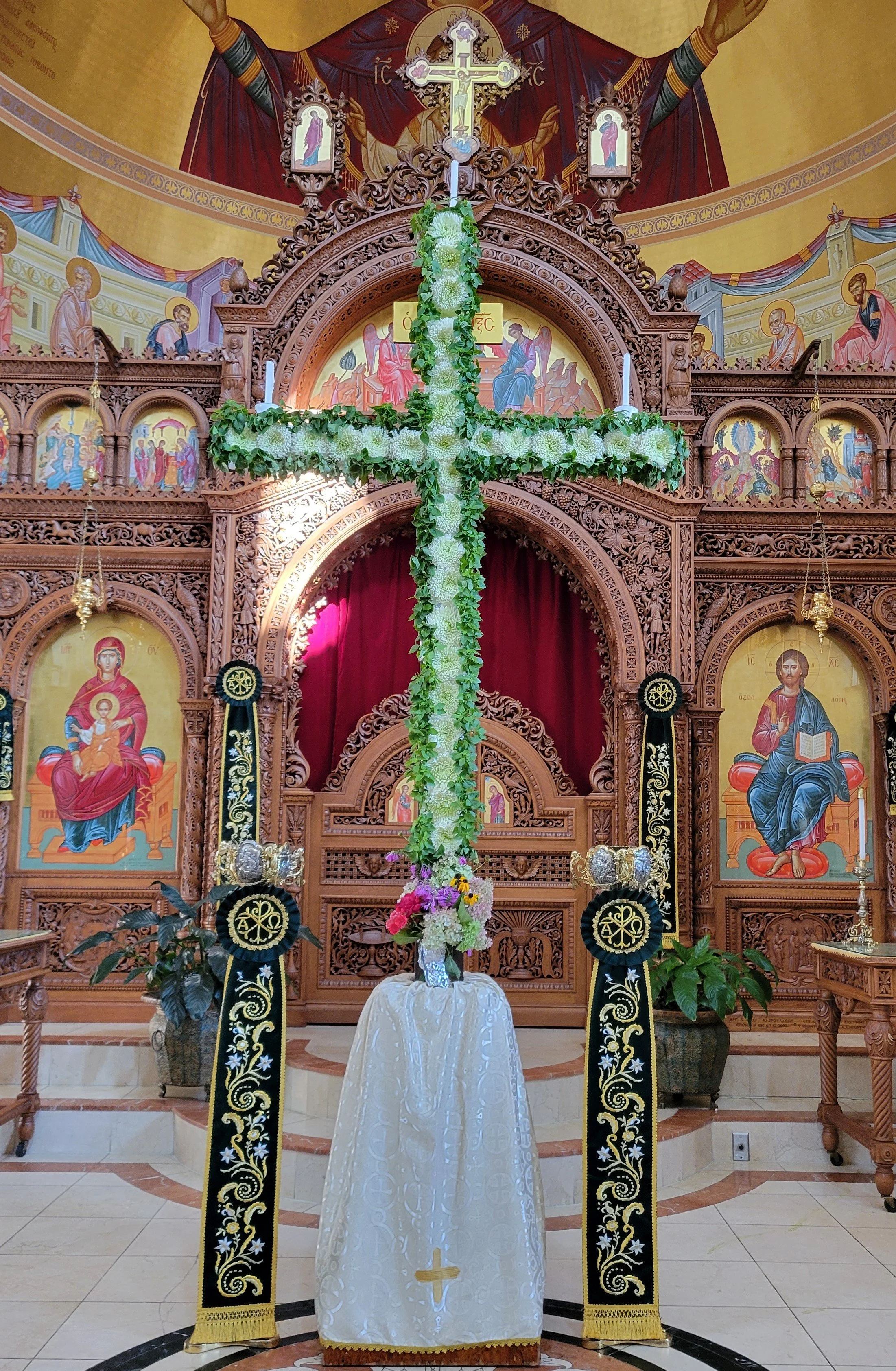 Large Cross 1.jpg
